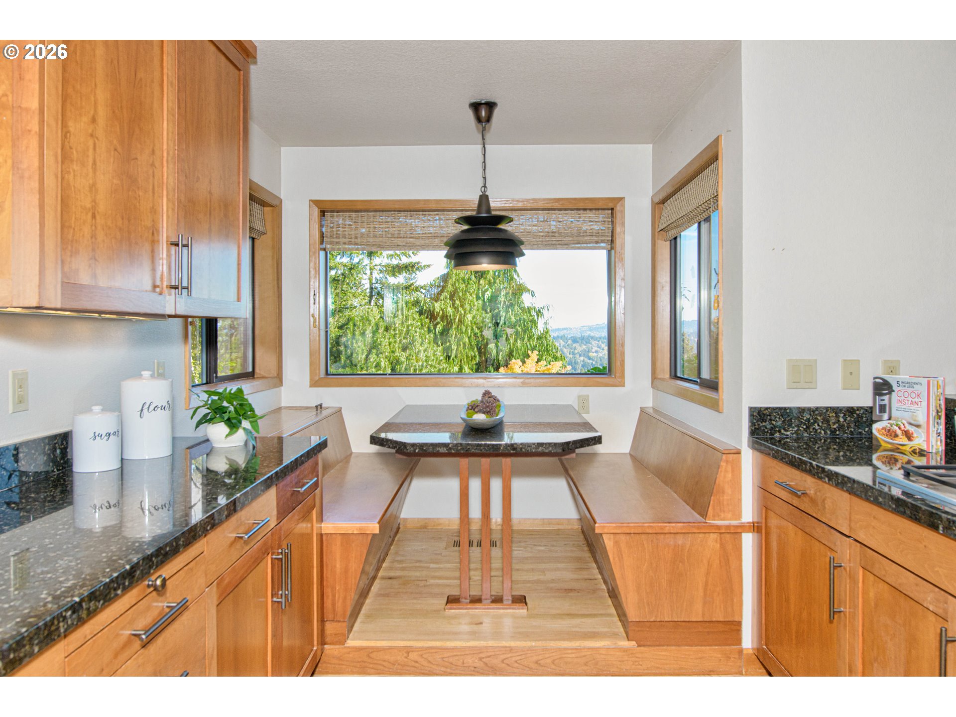 1322 GLENMORRIE DR