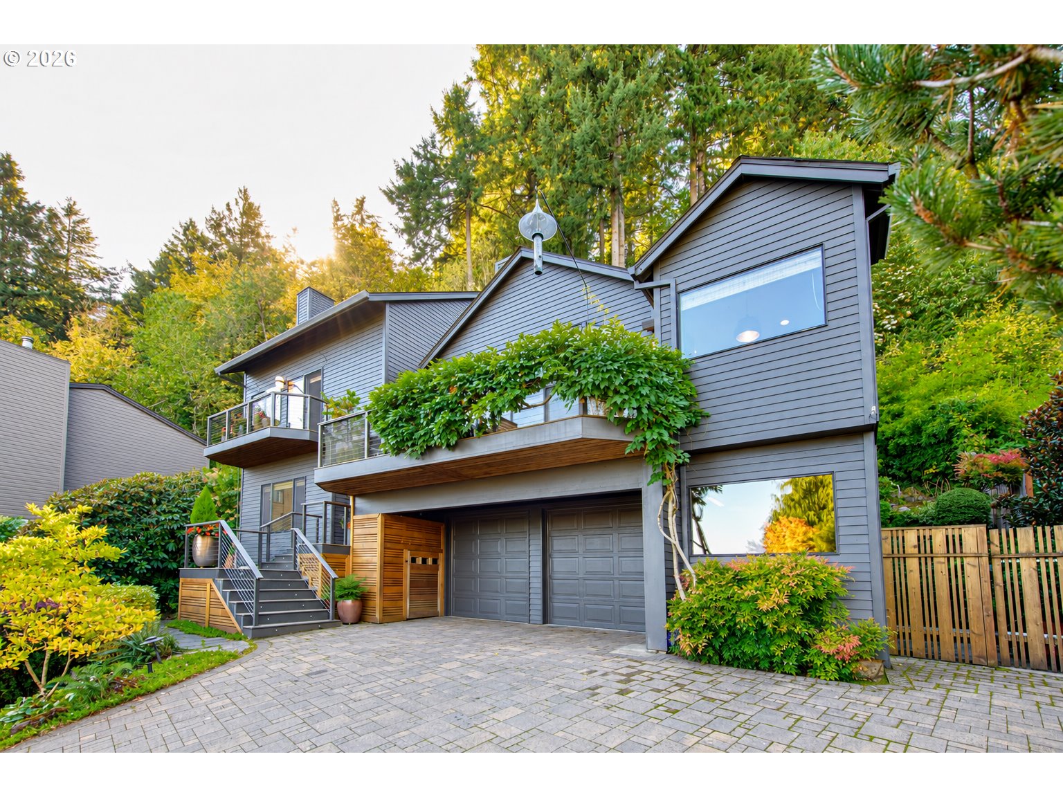 1322 GLENMORRIE DR