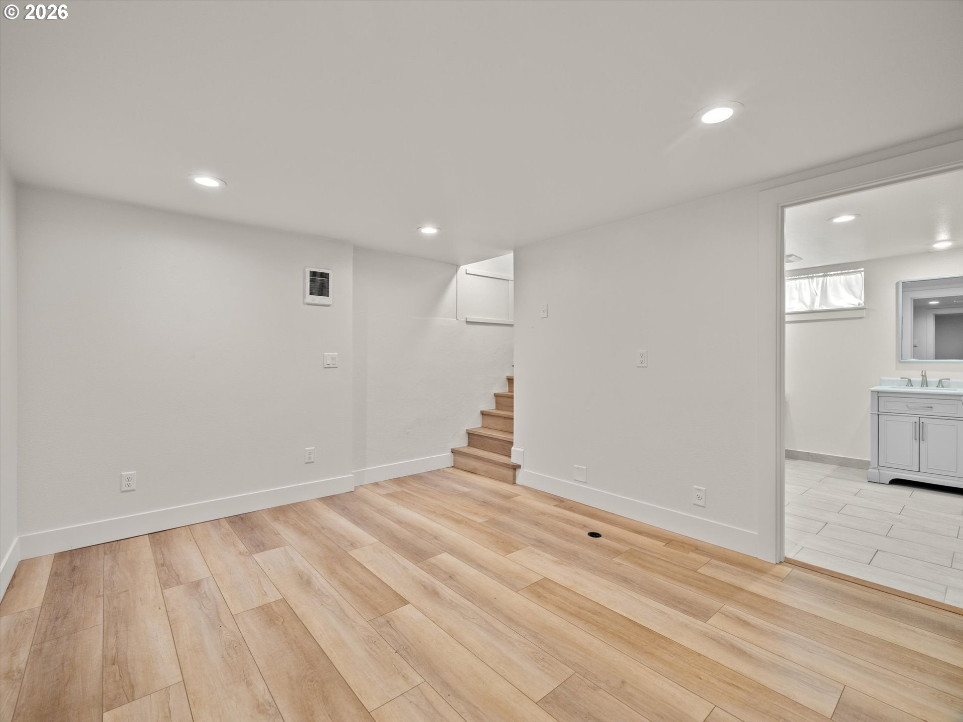 6144 N WILLAMETTE BLVD