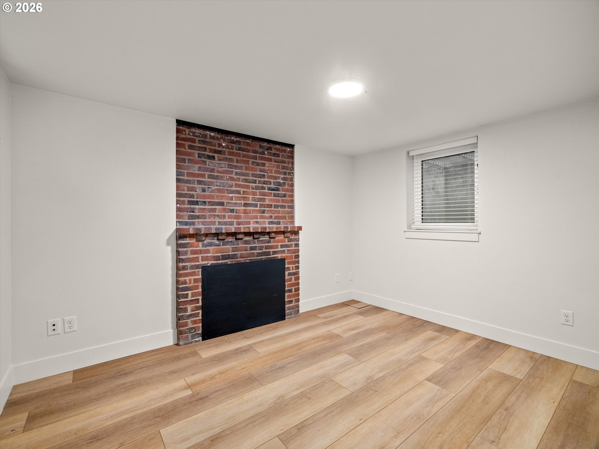 6144 N WILLAMETTE BLVD