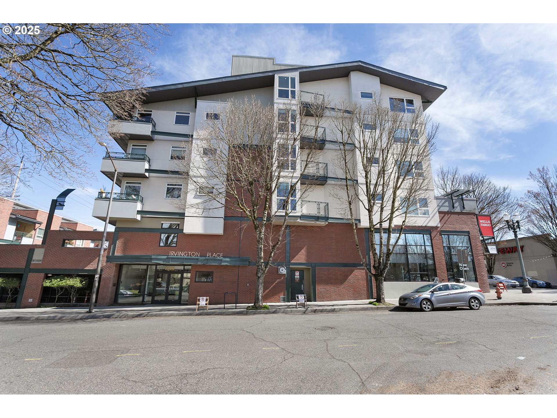 1718 NE 11TH AVE 409