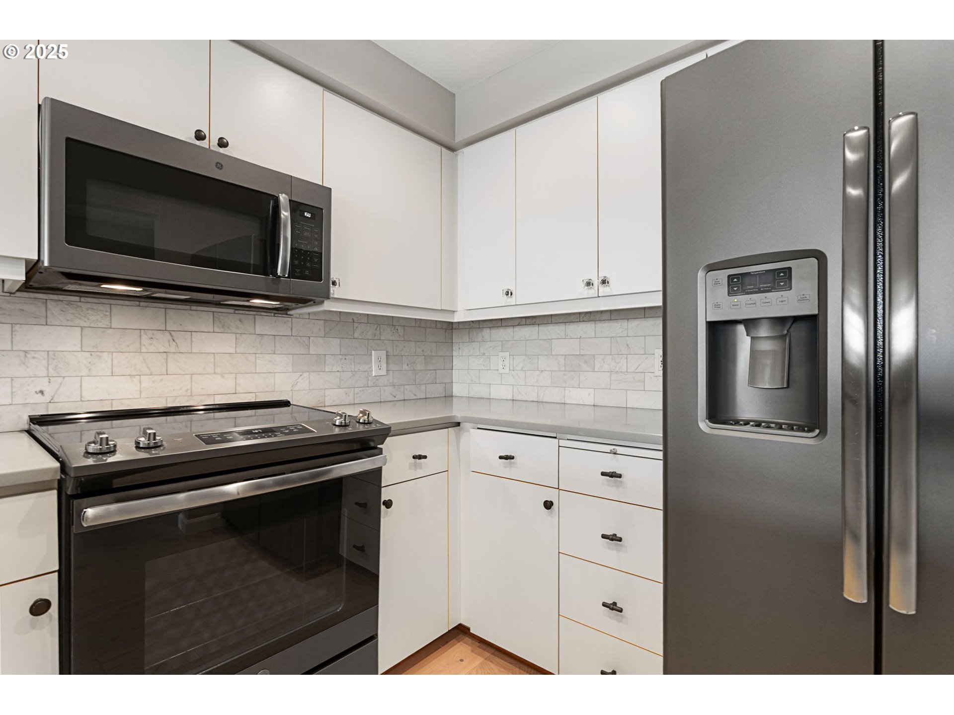 1718 NE 11TH AVE 409