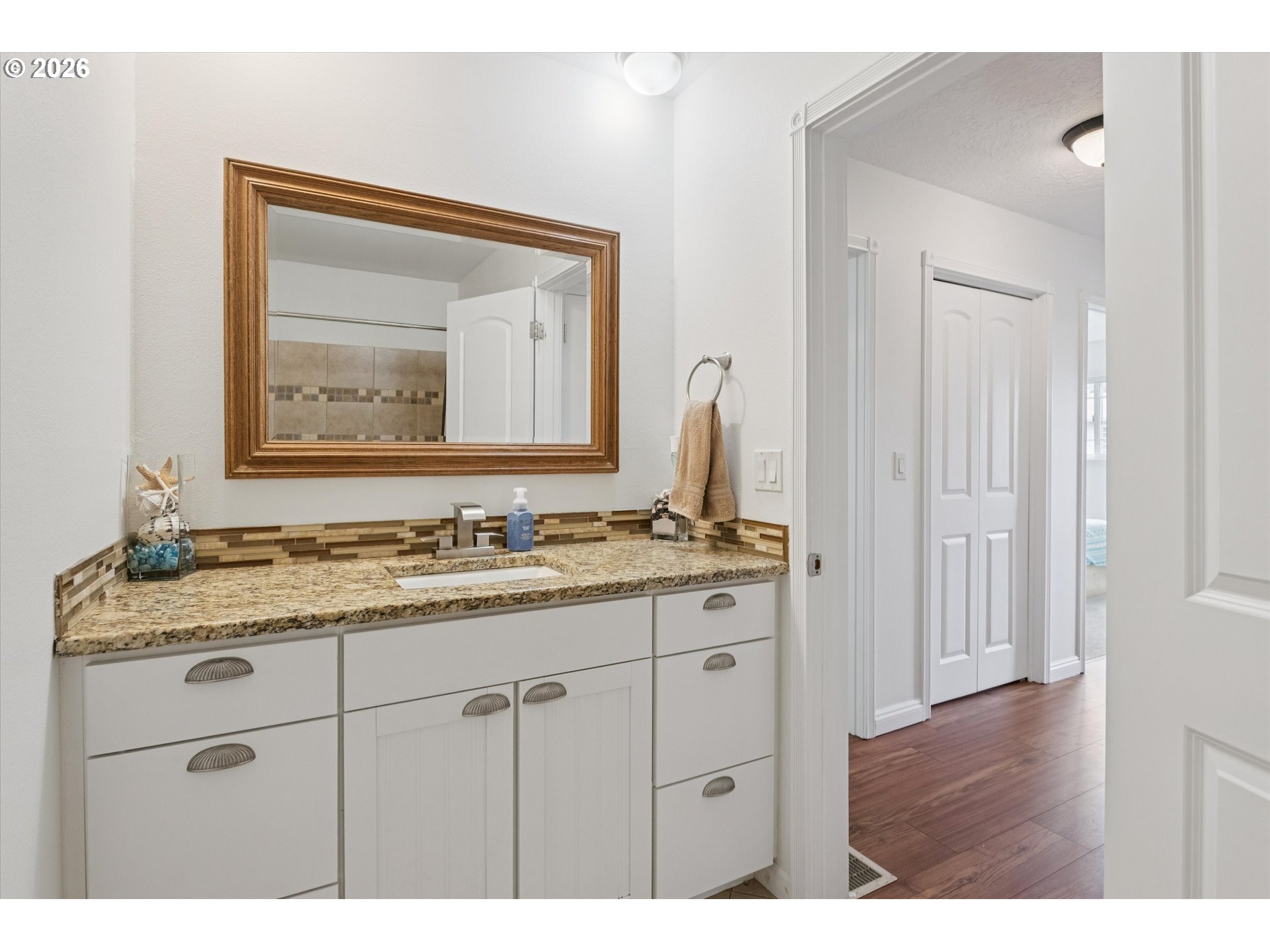 1120 NE 175TH AVE