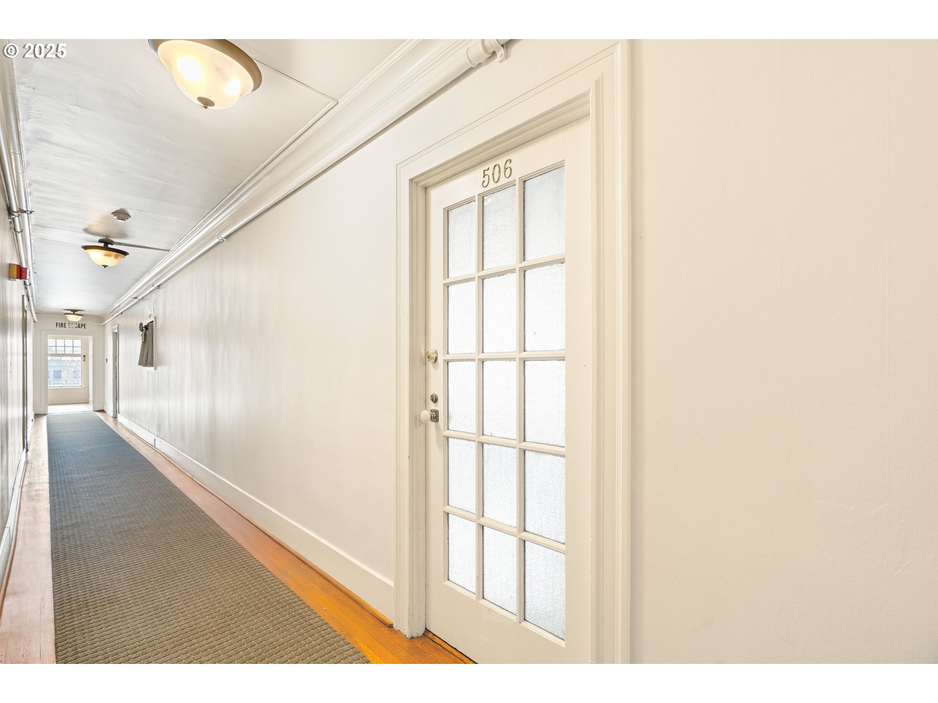 1811 NW COUCH ST 506