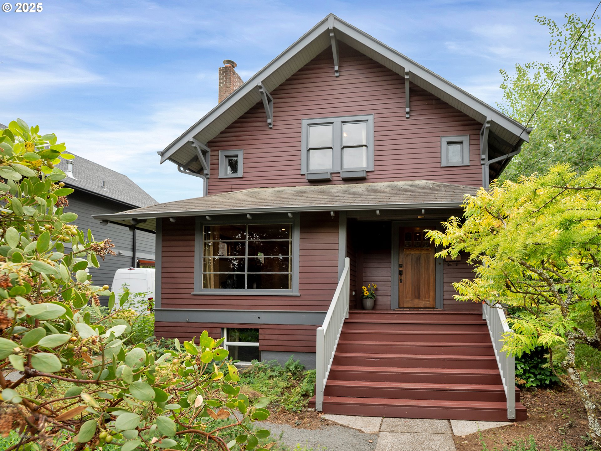 6222 NE CLACKAMAS ST