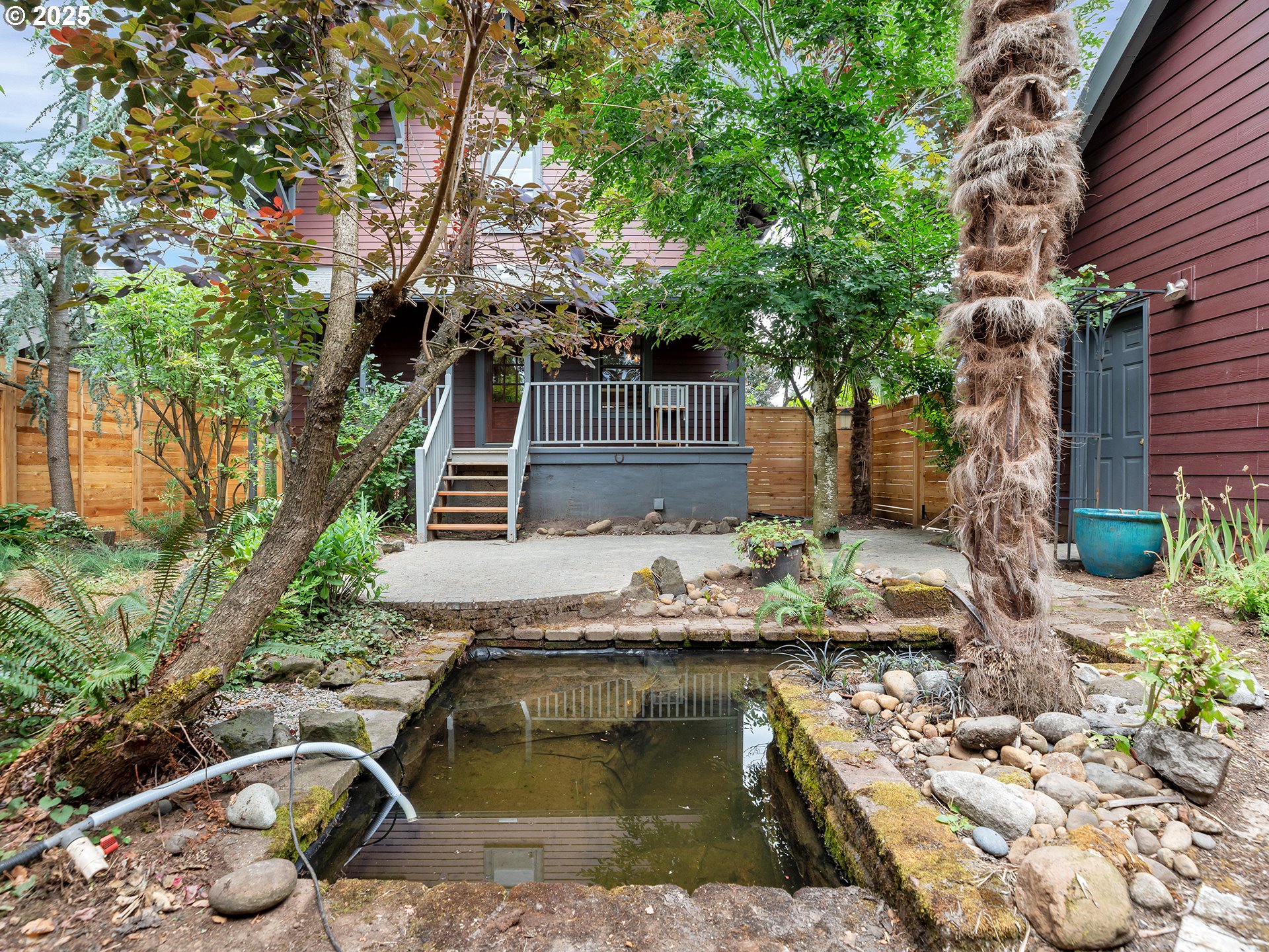 6222 NE CLACKAMAS ST
