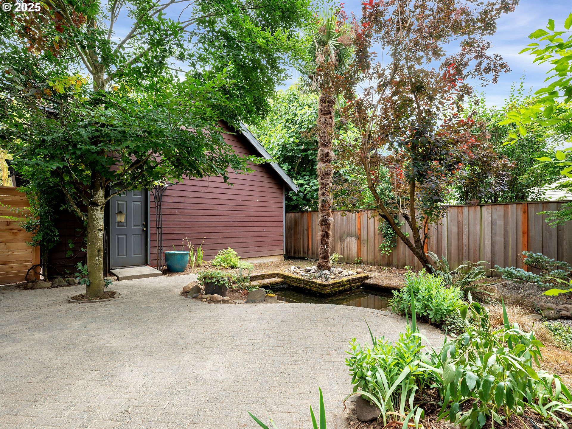6222 NE CLACKAMAS ST