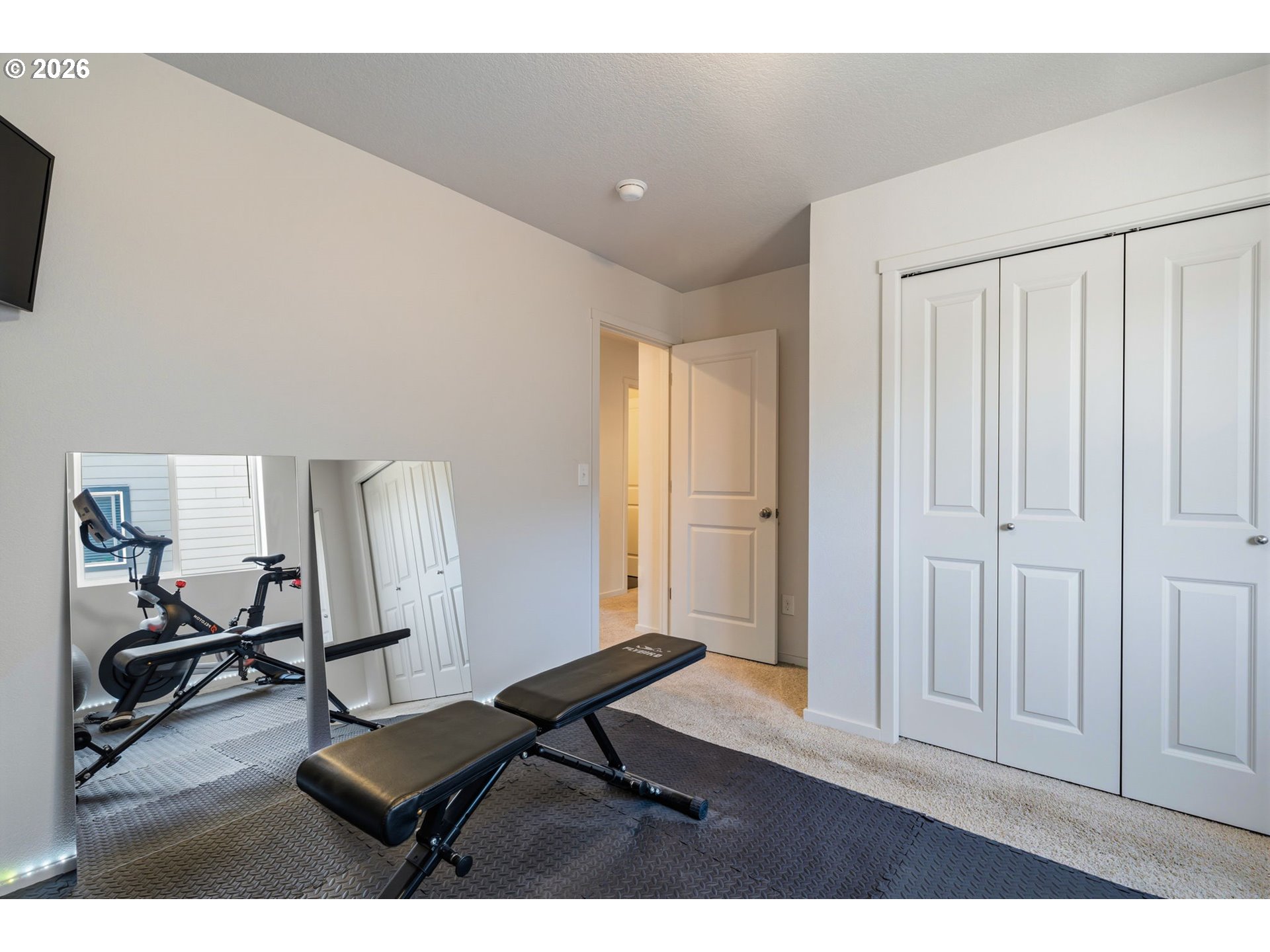 2100 S MEADOWLARK LOOP