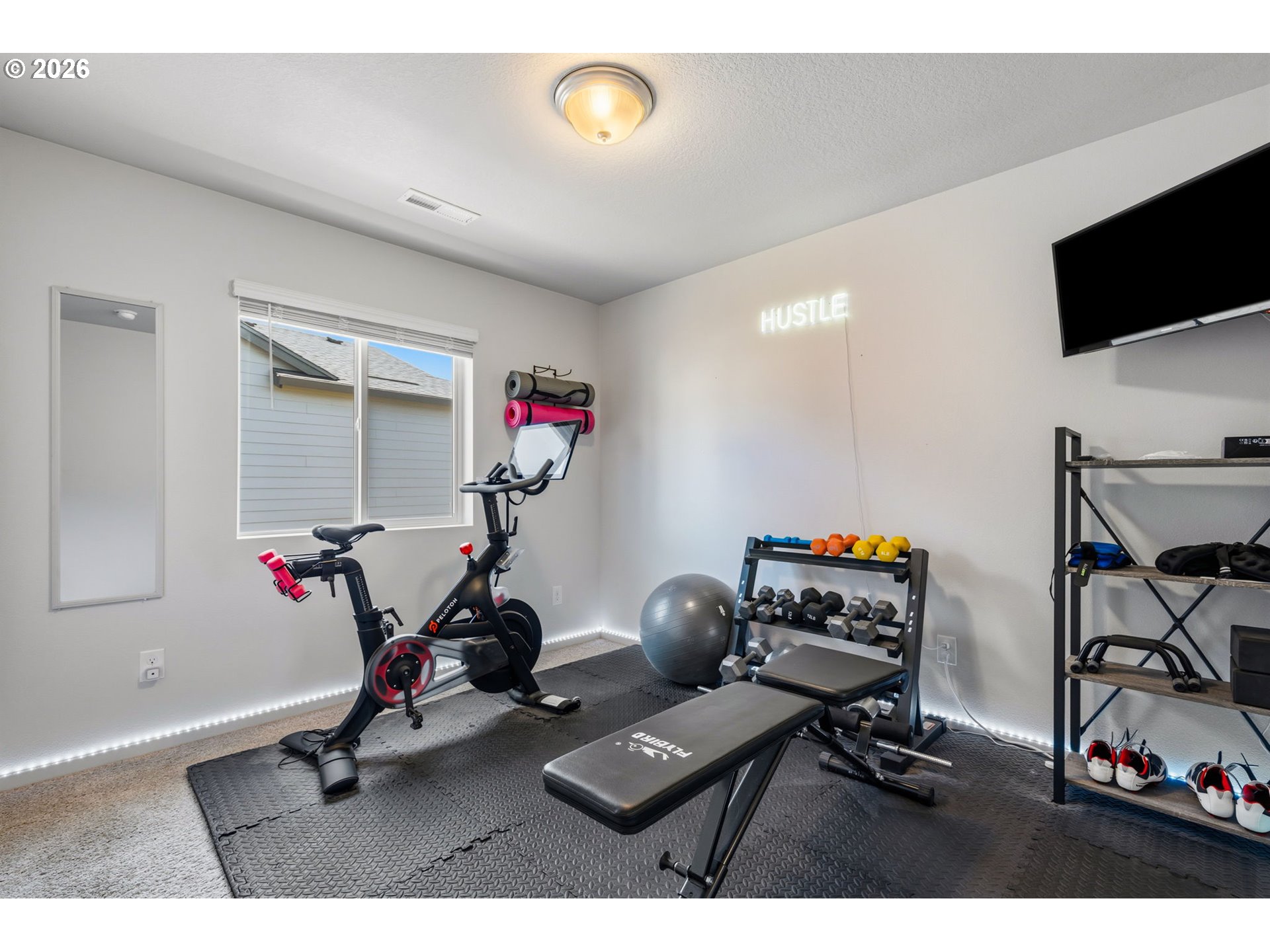 2100 S MEADOWLARK LOOP