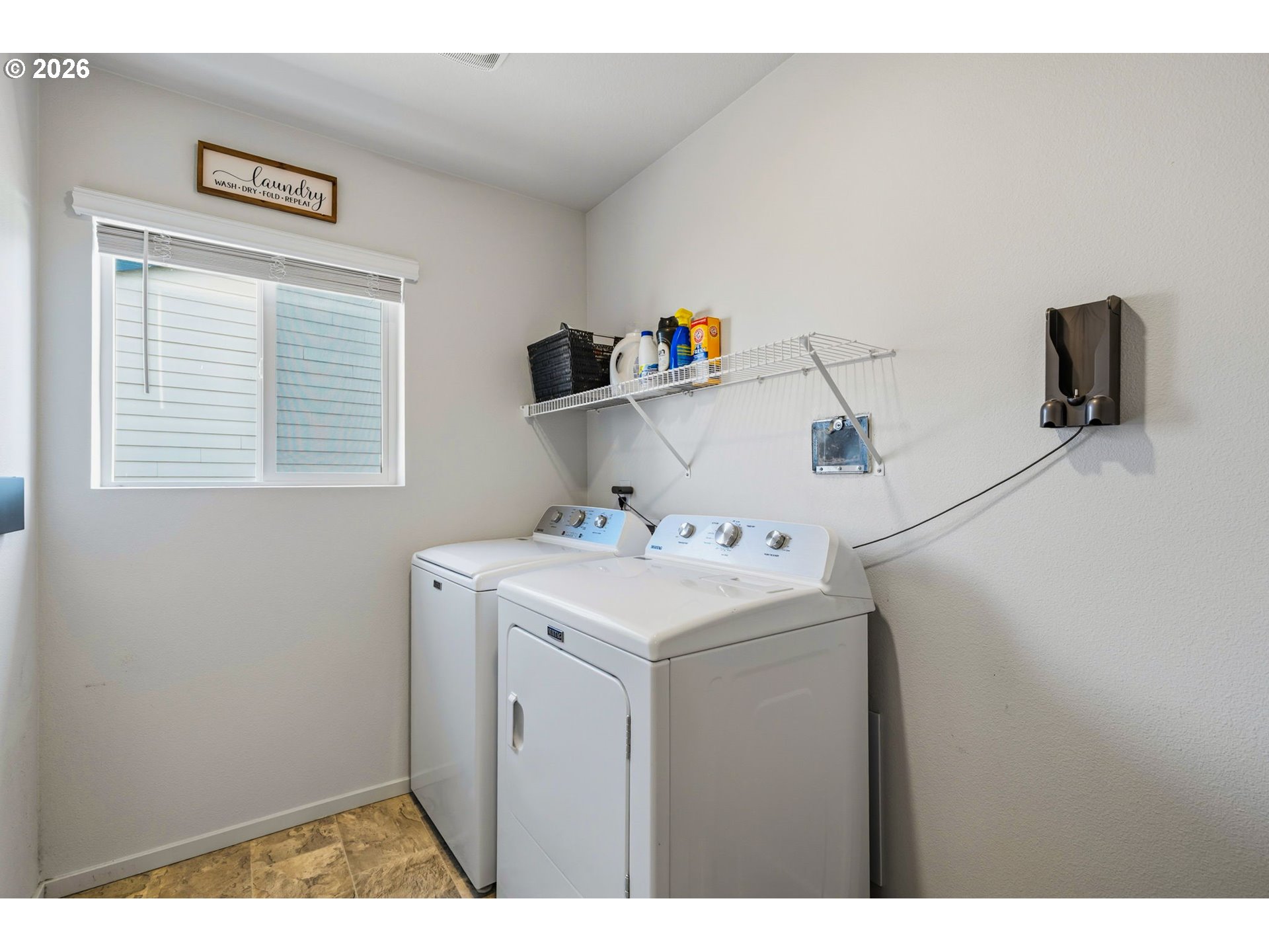 2100 S MEADOWLARK LOOP