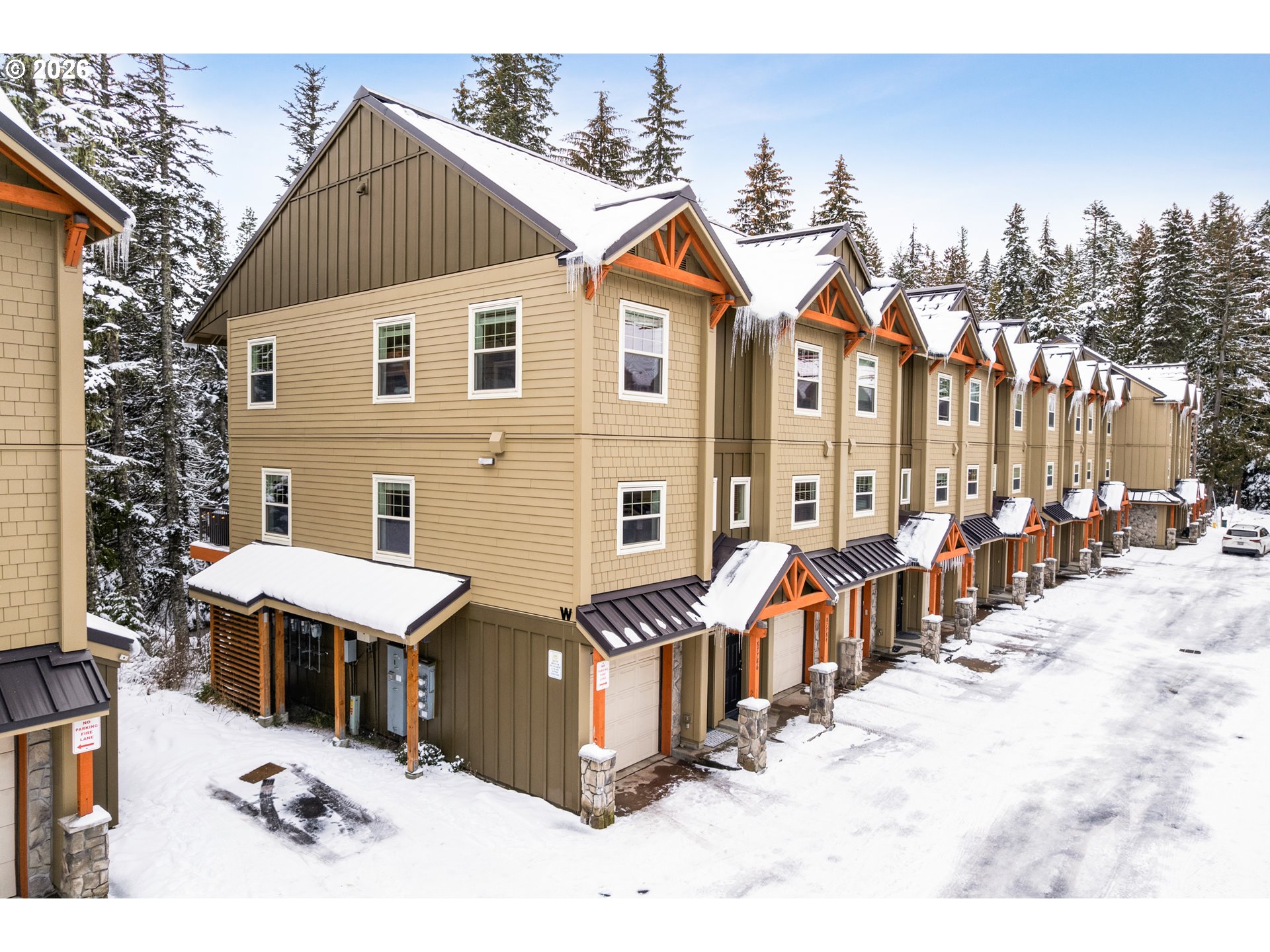 87786 E CREEK RIDGE RD