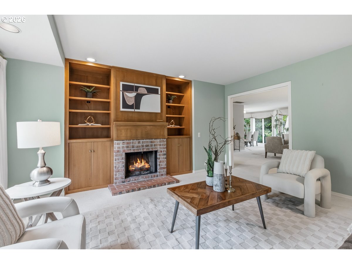 7287 SW ARBOR LAKE DR