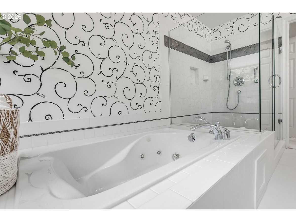 7287 SW ARBOR LAKE DR