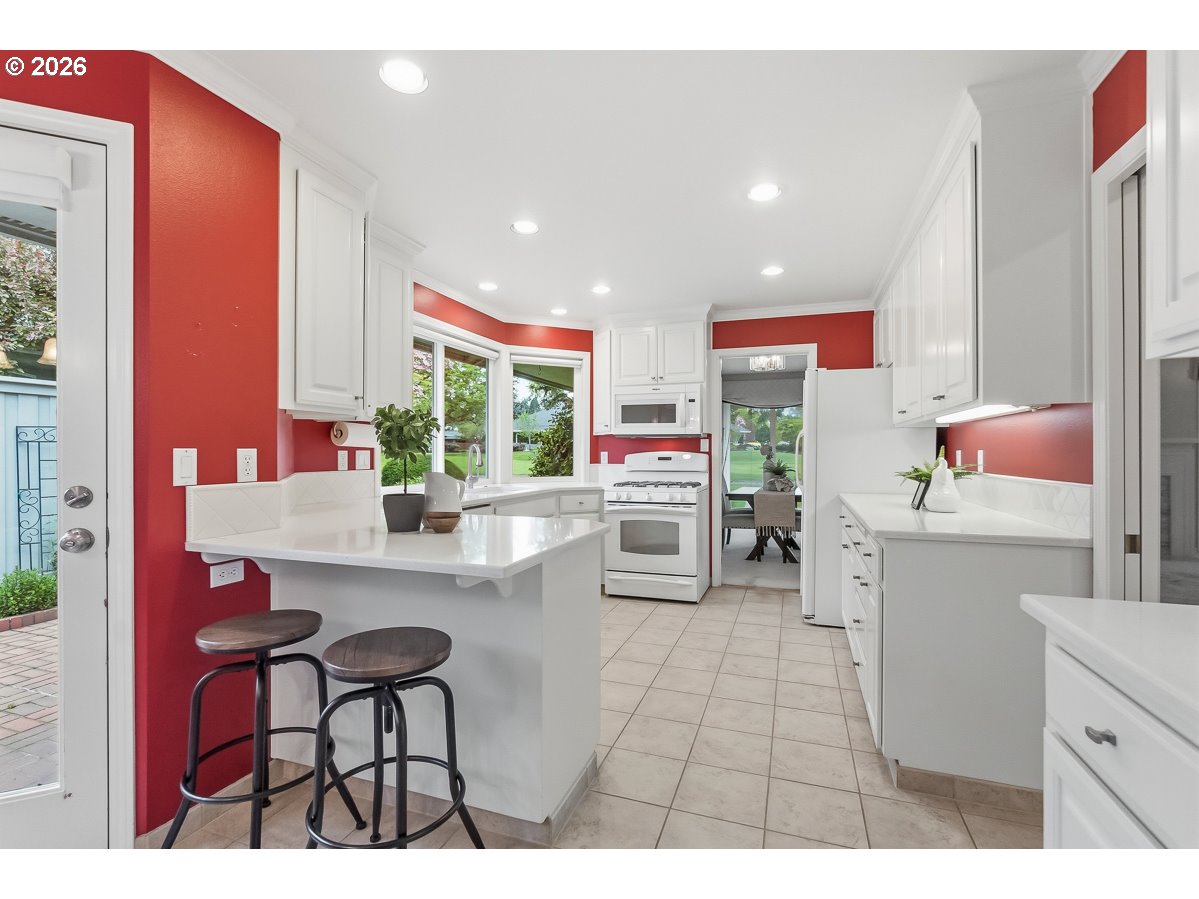 7287 SW ARBOR LAKE DR