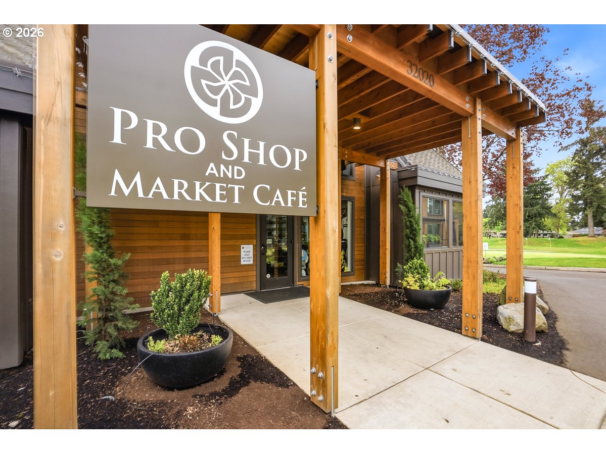 7287 SW ARBOR LAKE DR