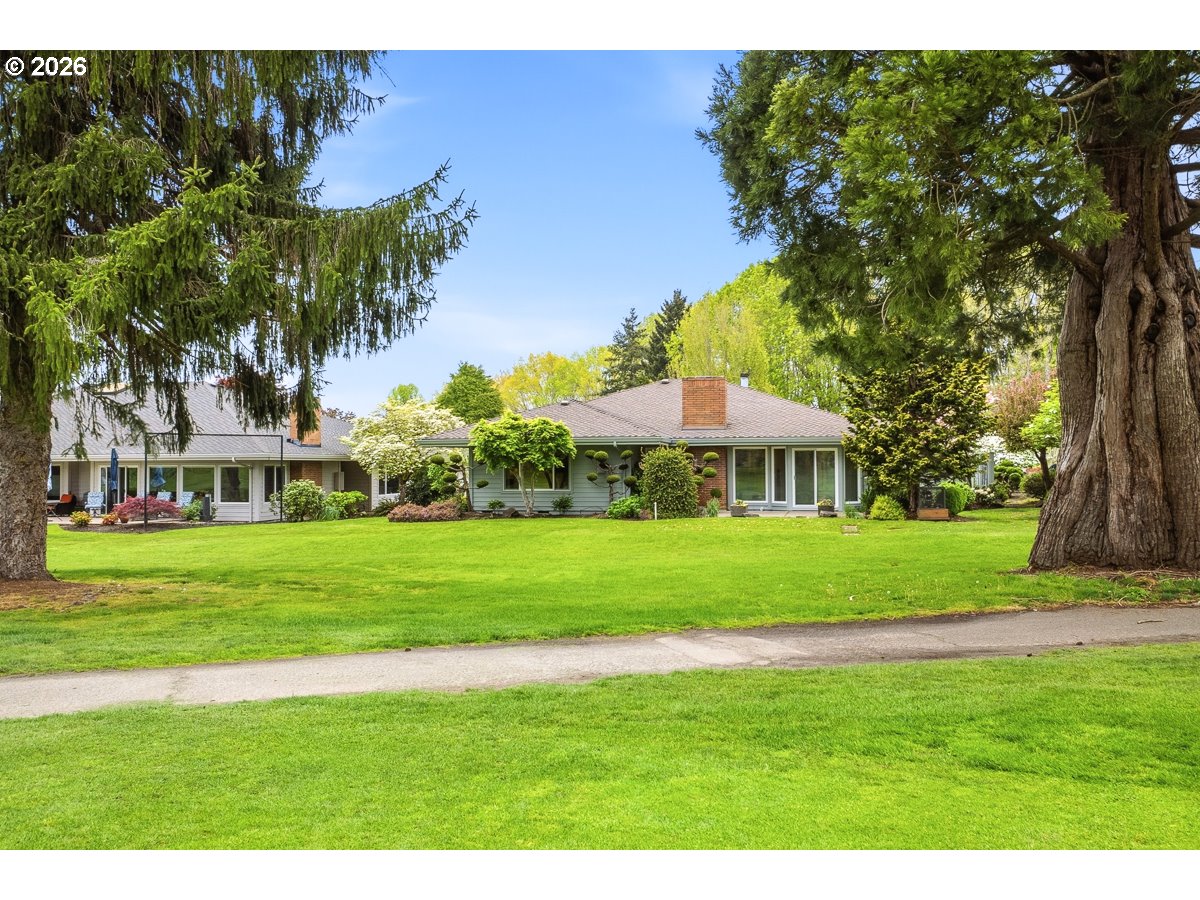 7287 SW ARBOR LAKE DR