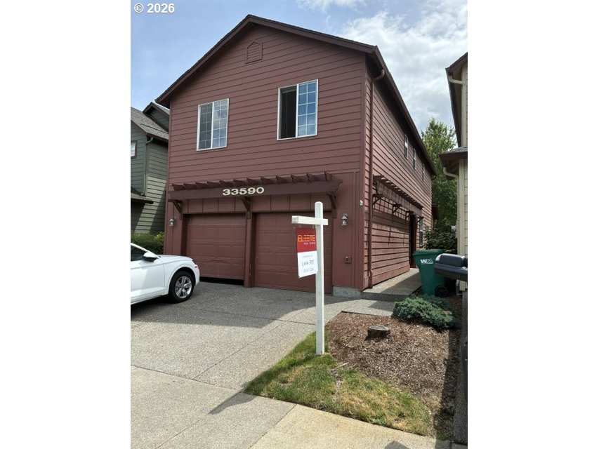 33590 SE DILL PL