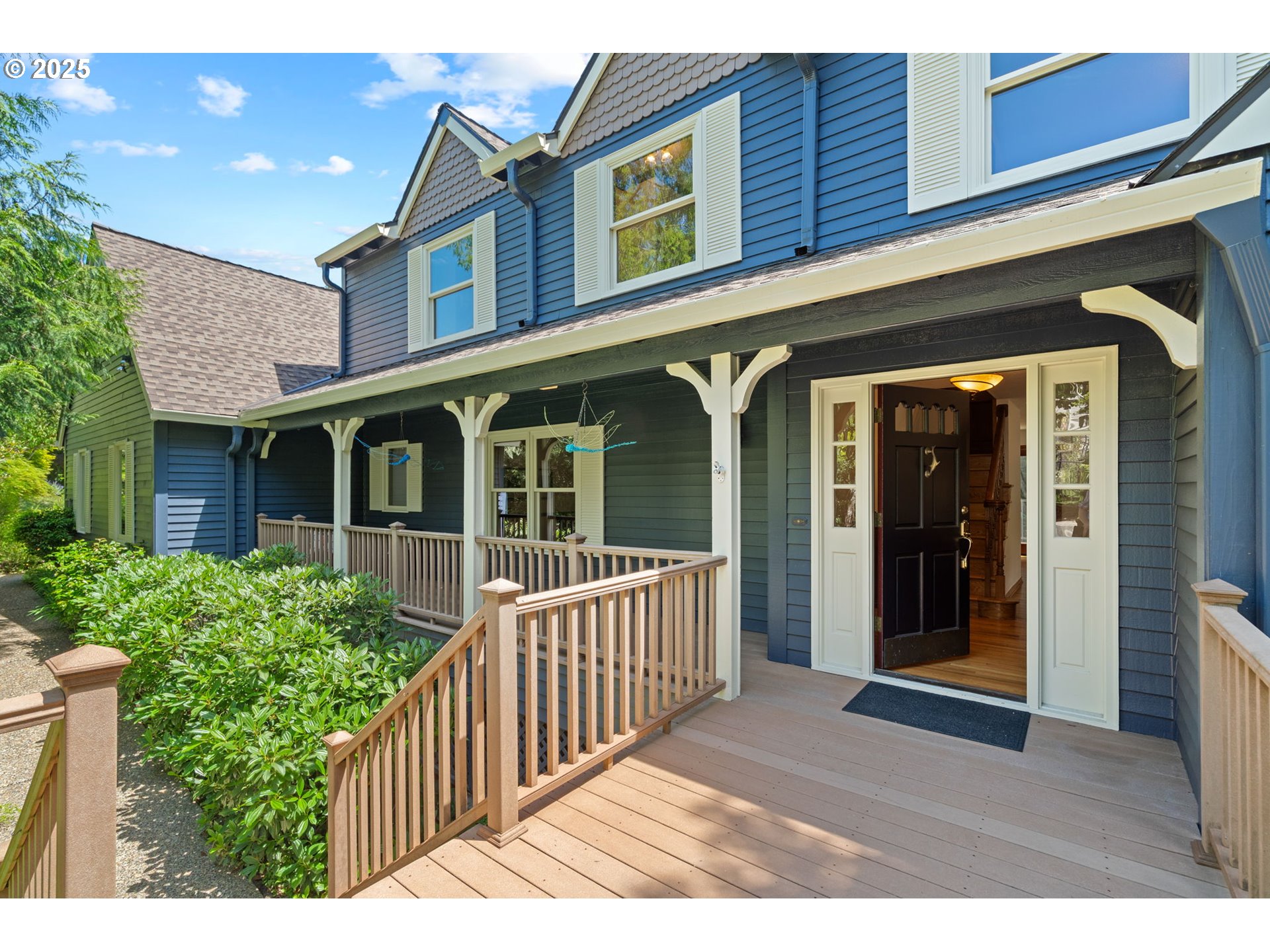 10670 NW LA CASSEL CREST LN