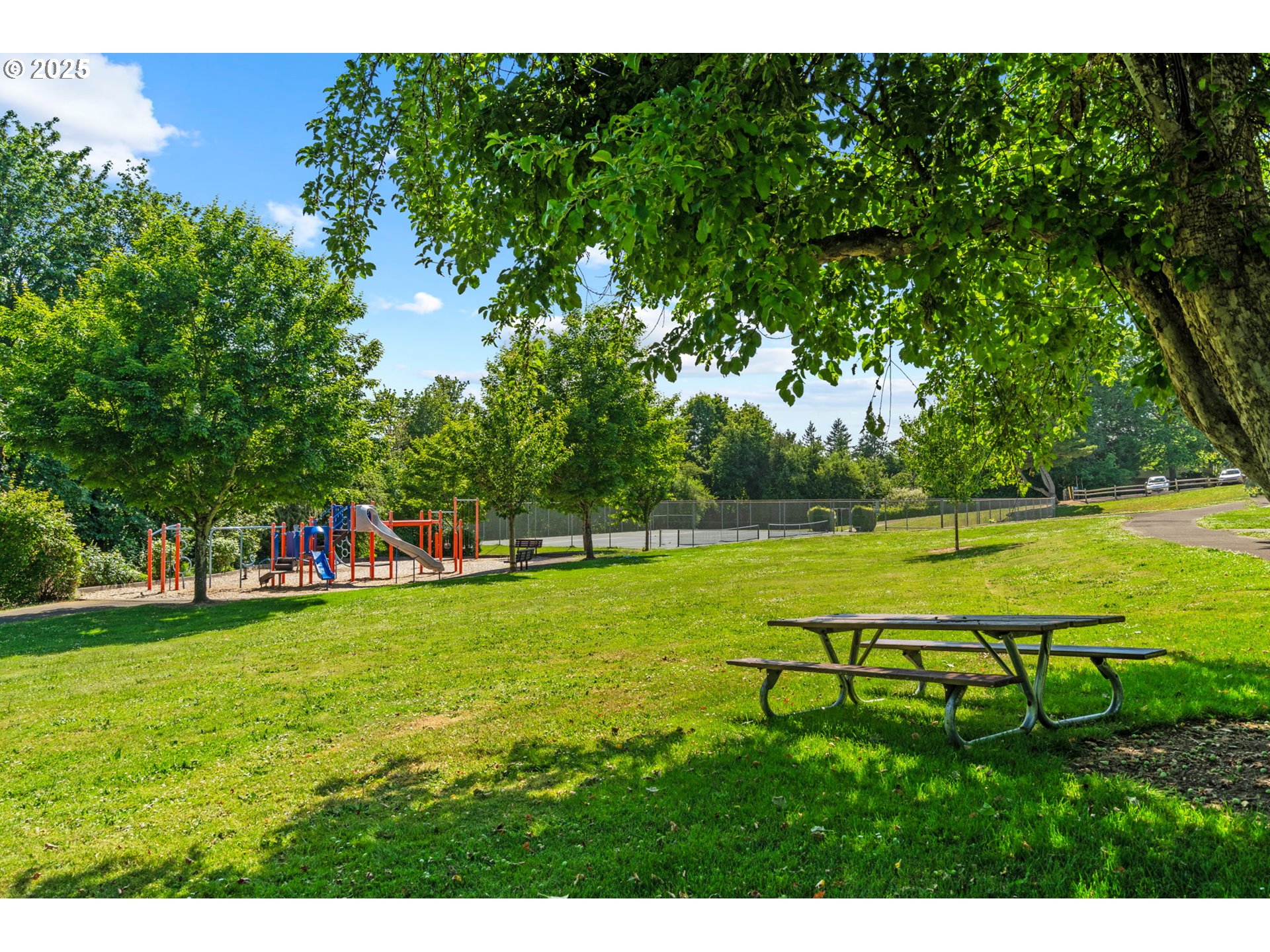 10670 NW LA CASSEL CREST LN