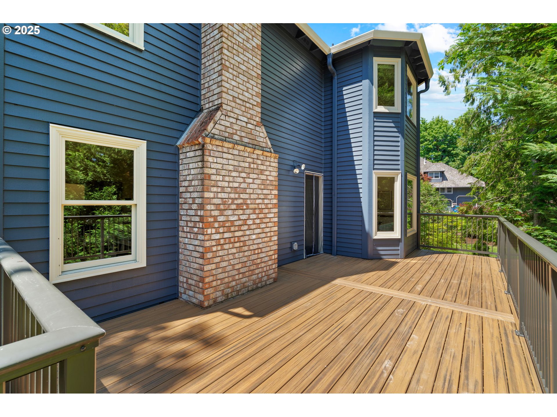 10670 NW LA CASSEL CREST LN