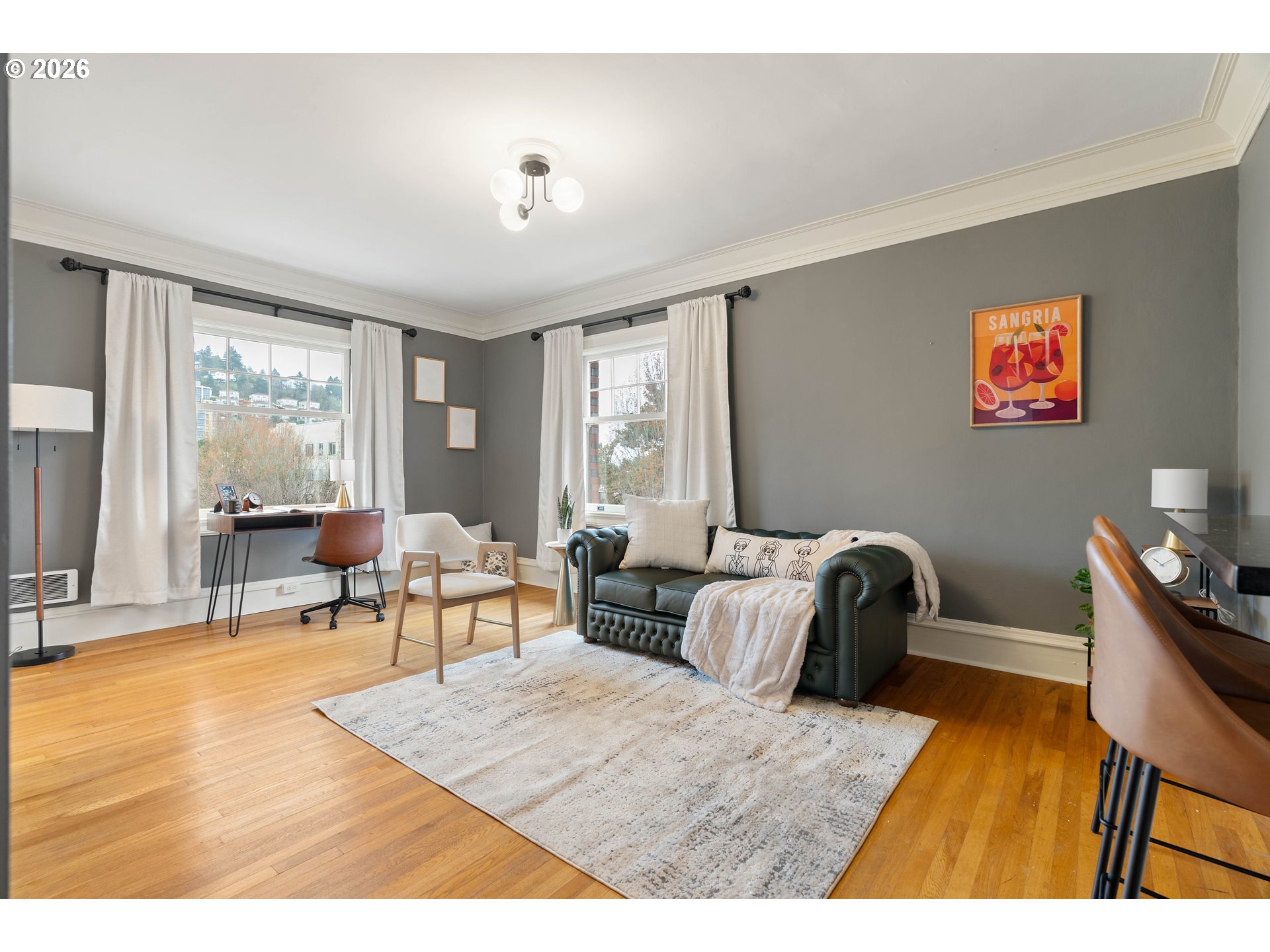 118 NW KING AVE