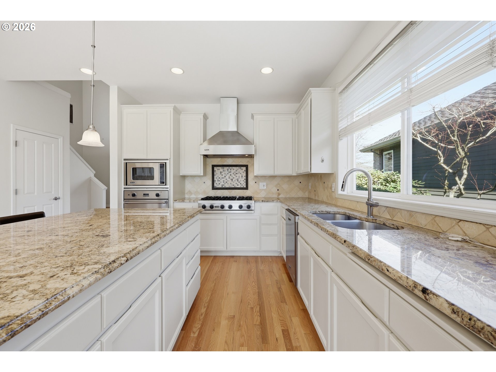 16078 NW SAINT ANDREWS DR