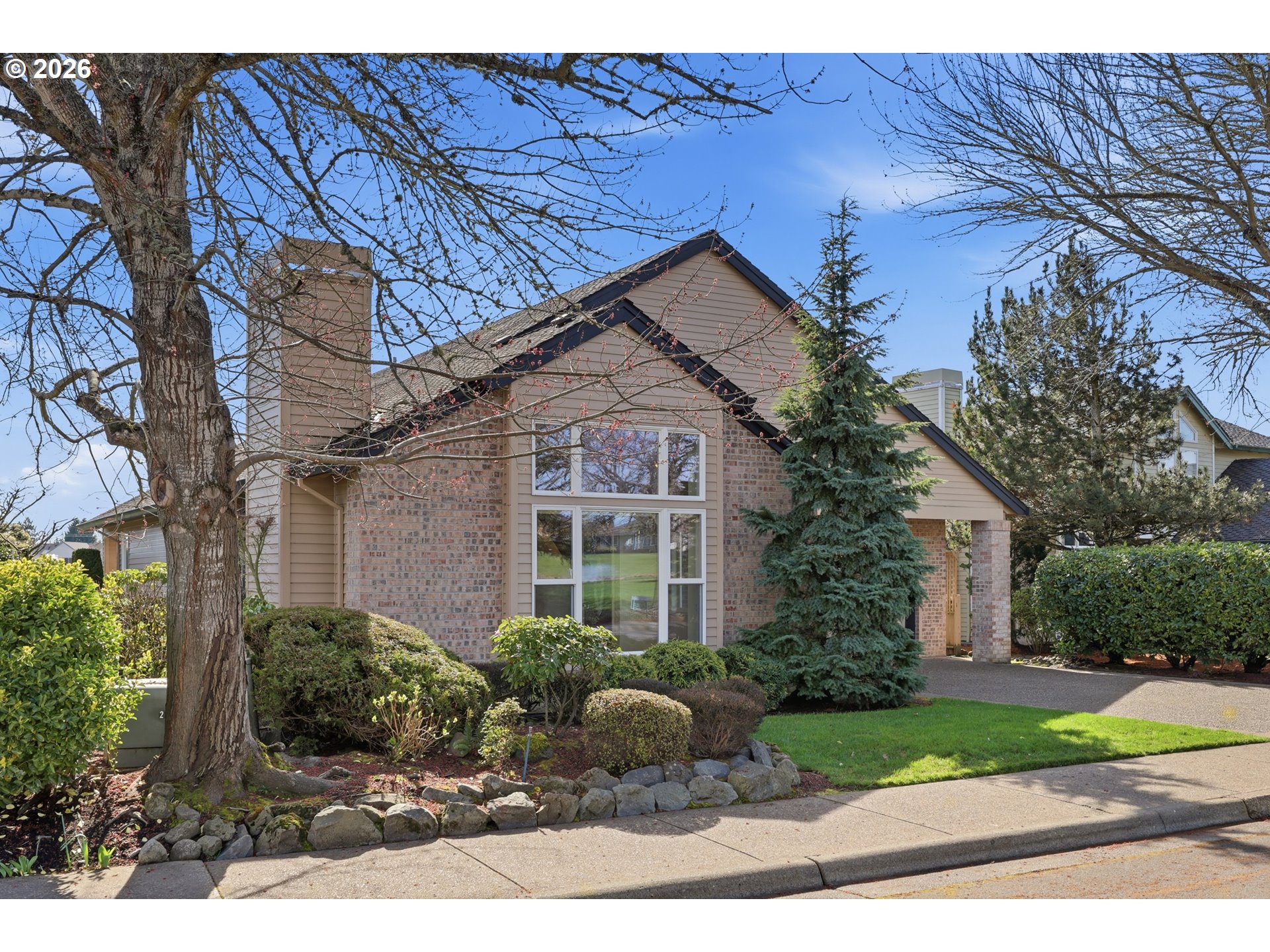 16078 NW SAINT ANDREWS DR