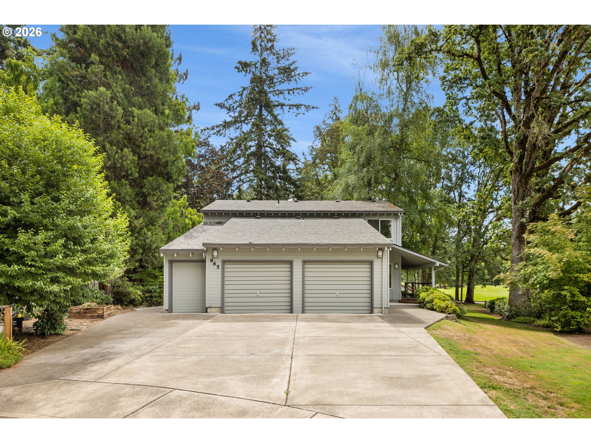 965 NE 34TH PL