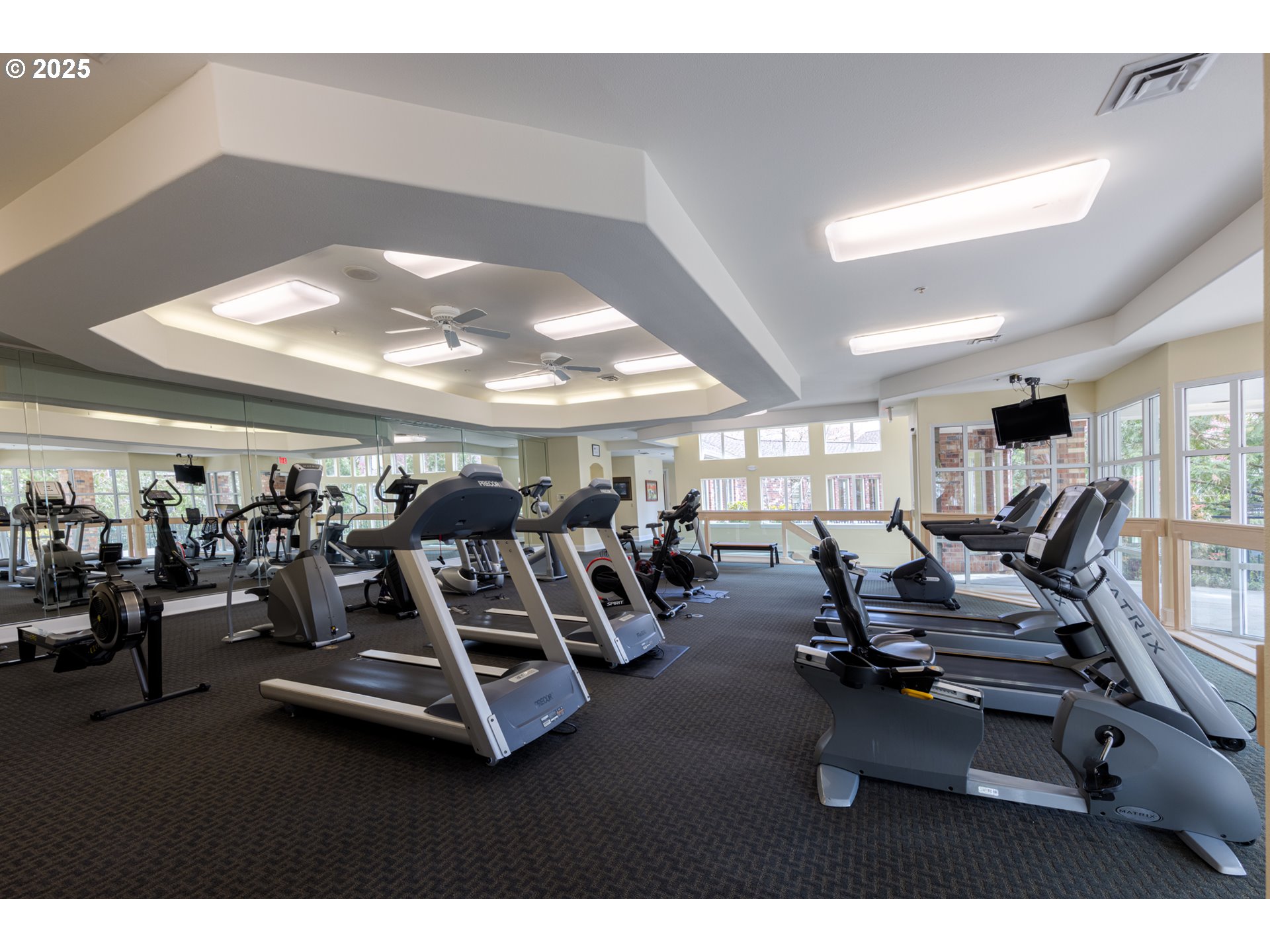 1130 NE HORIZON LOOP 1605