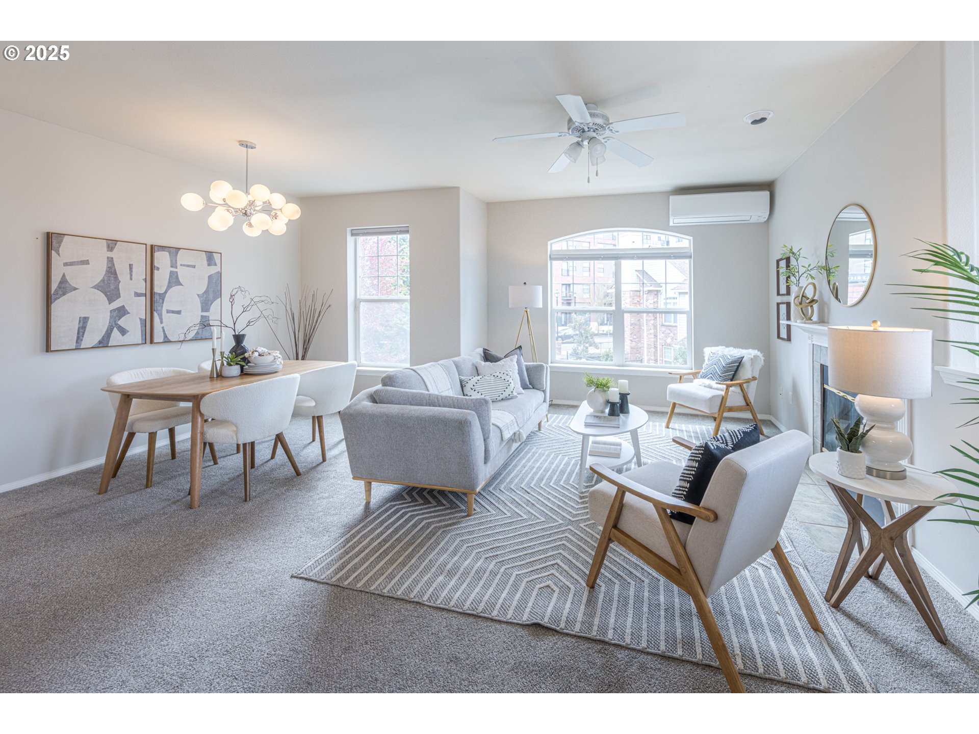 1130 NE HORIZON LOOP 1605