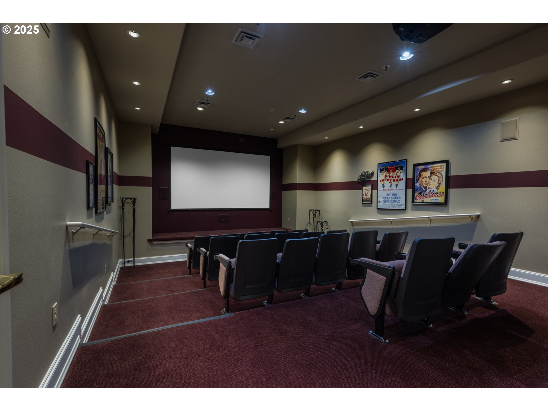 1130 NE HORIZON LOOP 1605