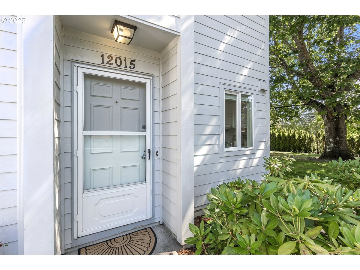 12015 SW SUSSEX ST