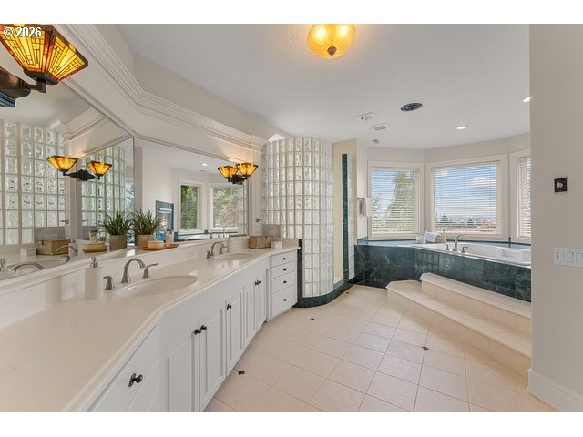 23737 SW STAFFORD HILL RANCH DR
