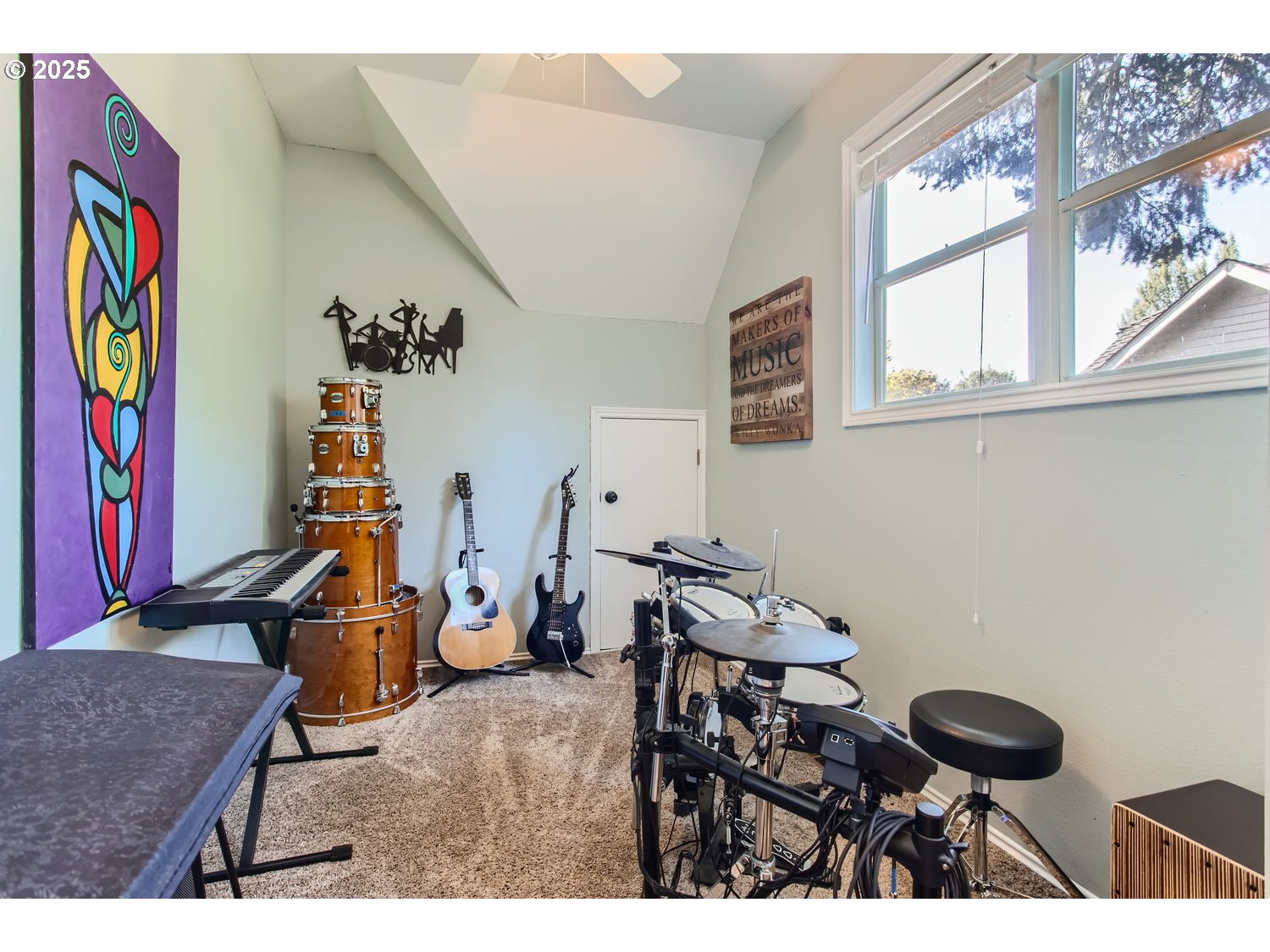 8570 SW THOROUGHBRED PL