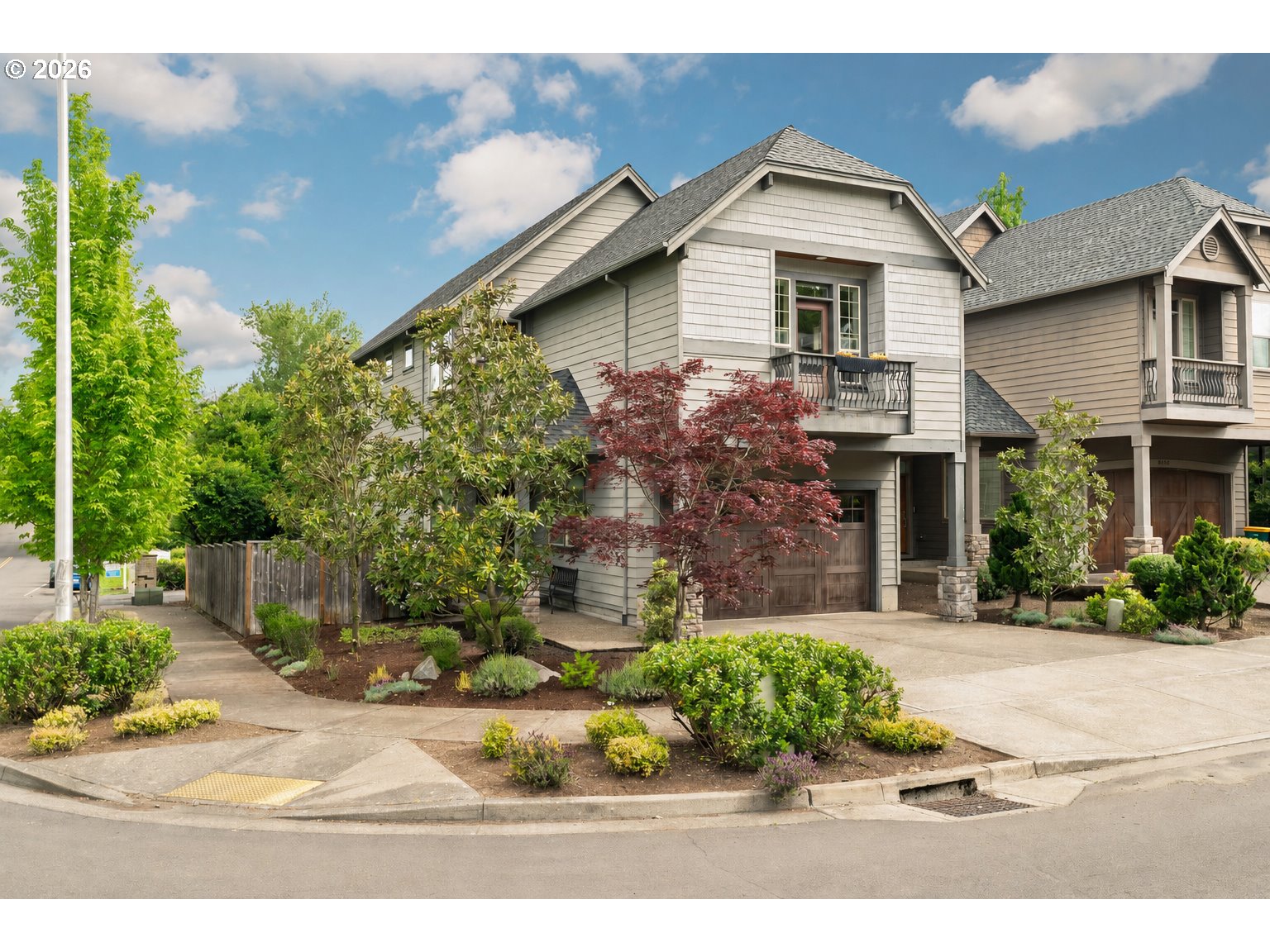 8175 SW LAURELWOOD CT