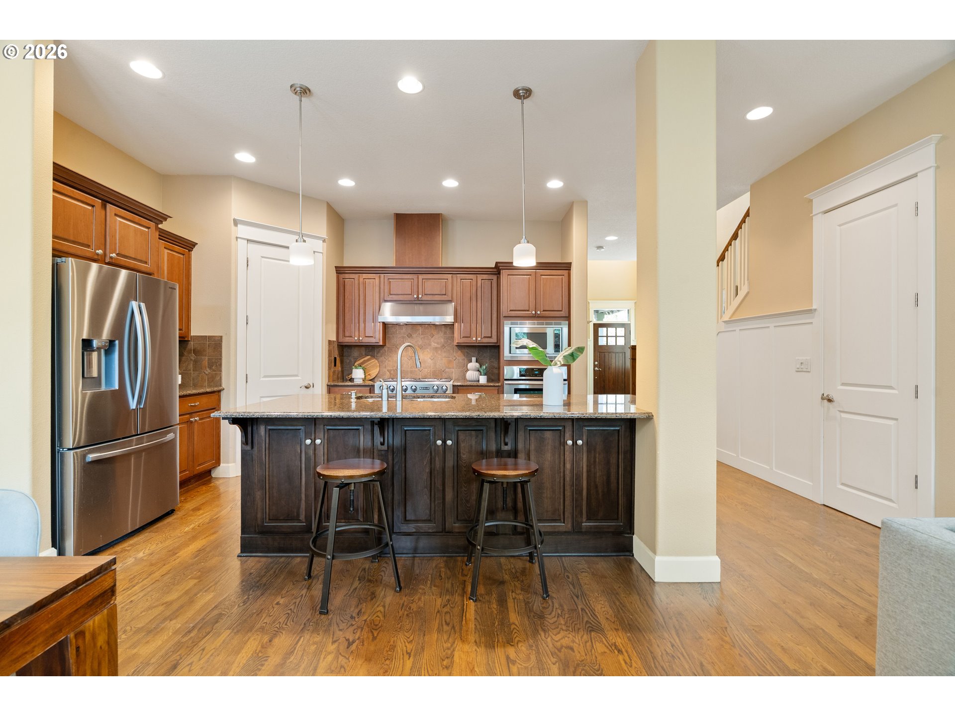 8175 SW LAURELWOOD CT