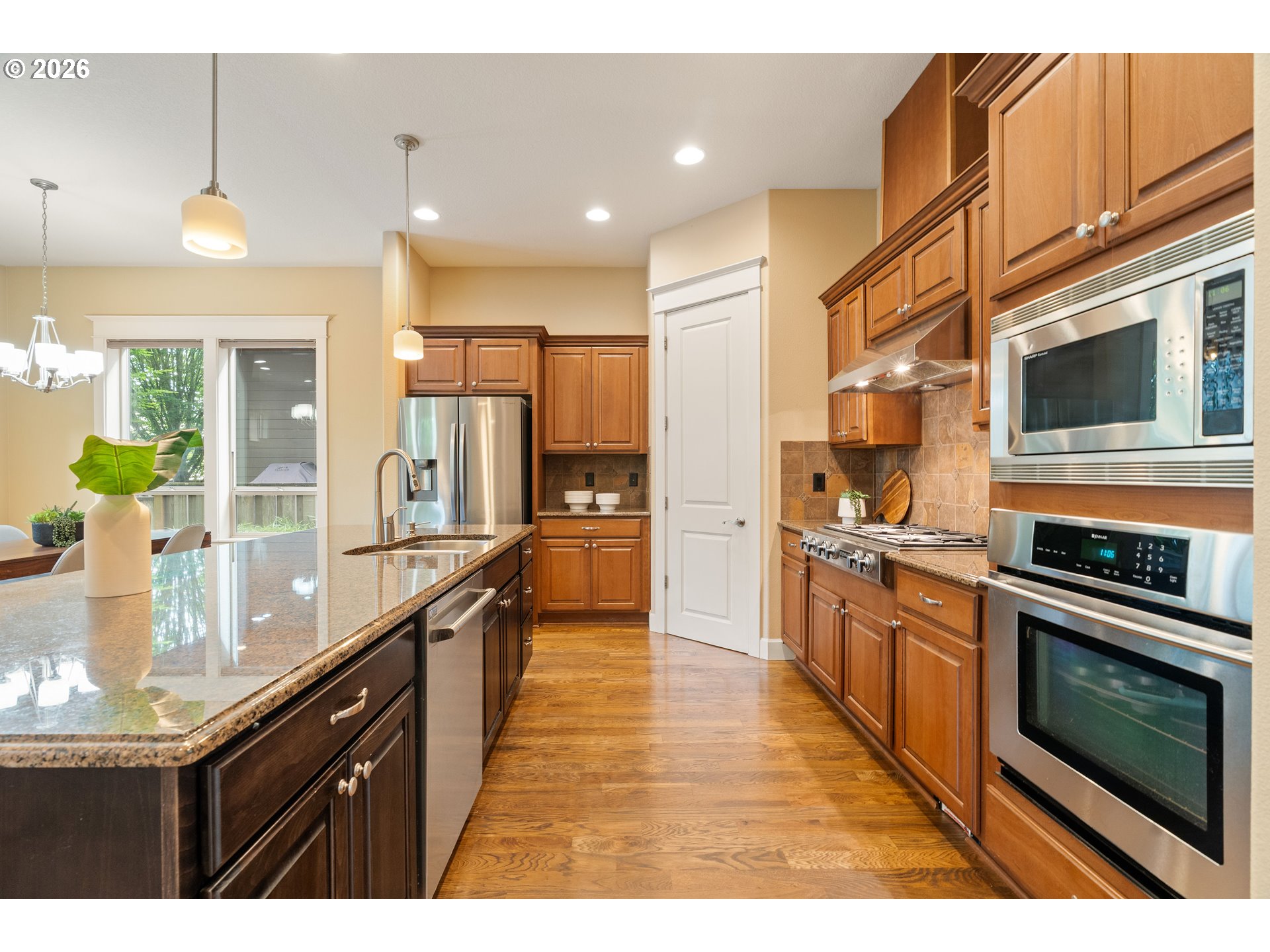 8175 SW LAURELWOOD CT
