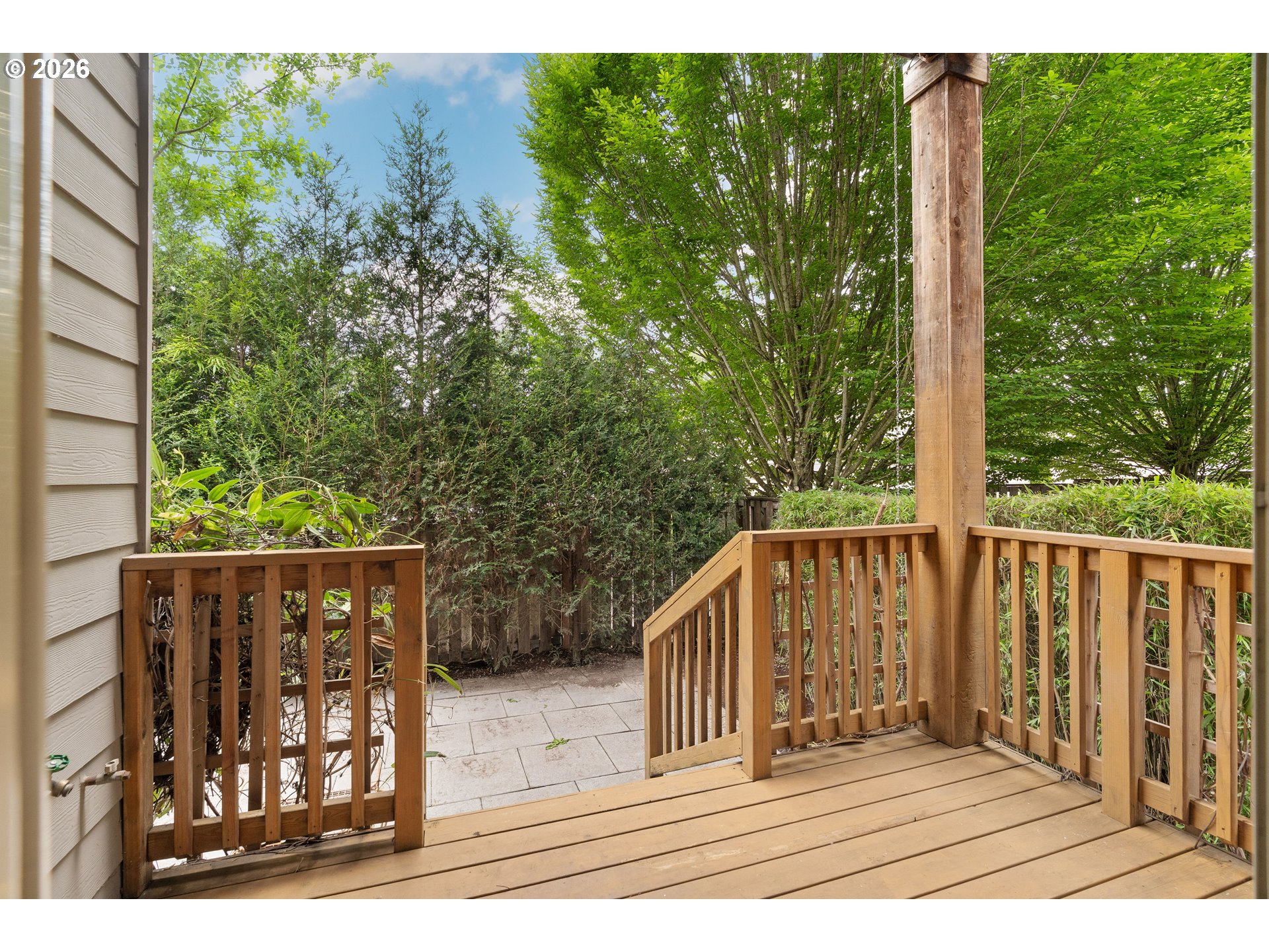 8175 SW LAURELWOOD CT