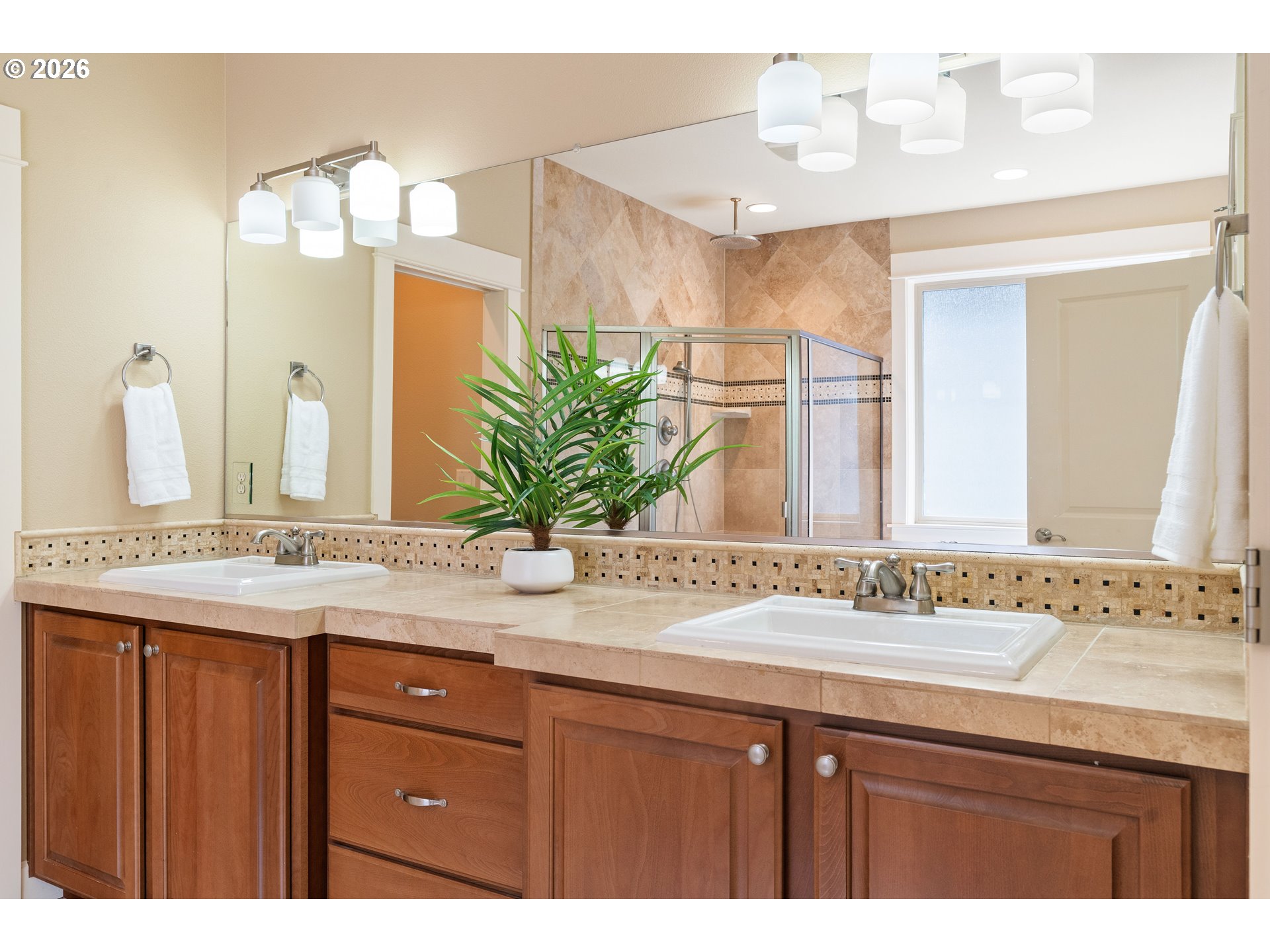 8175 SW LAURELWOOD CT