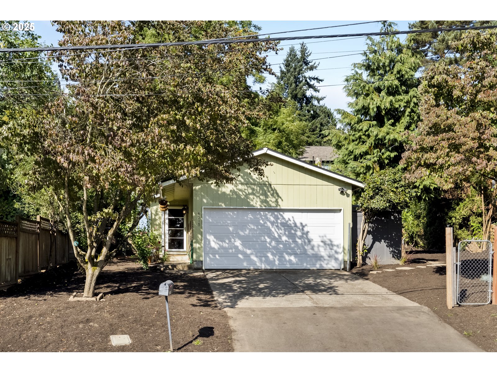4515 SE MALDEN DR