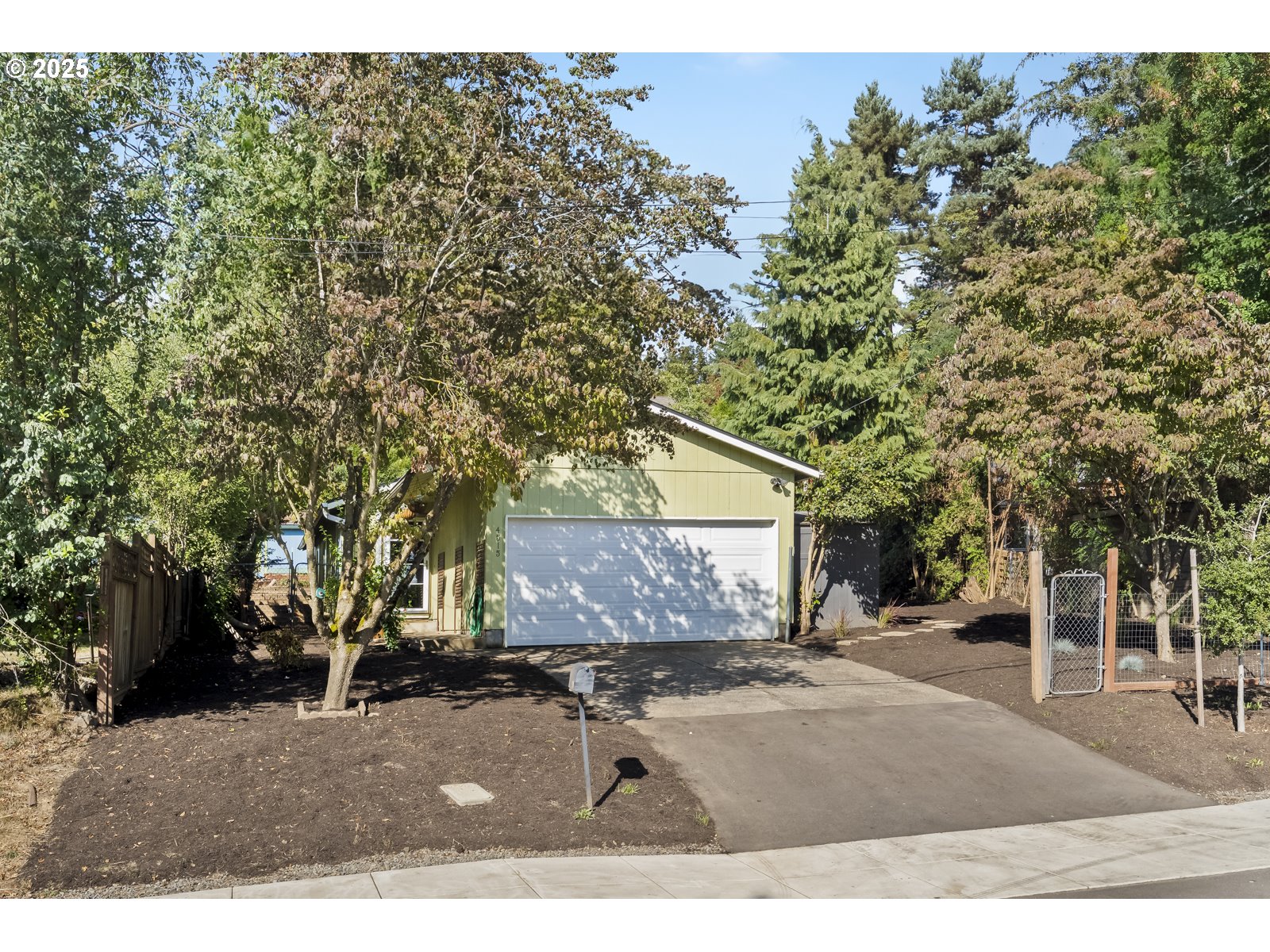 4515 SE MALDEN DR