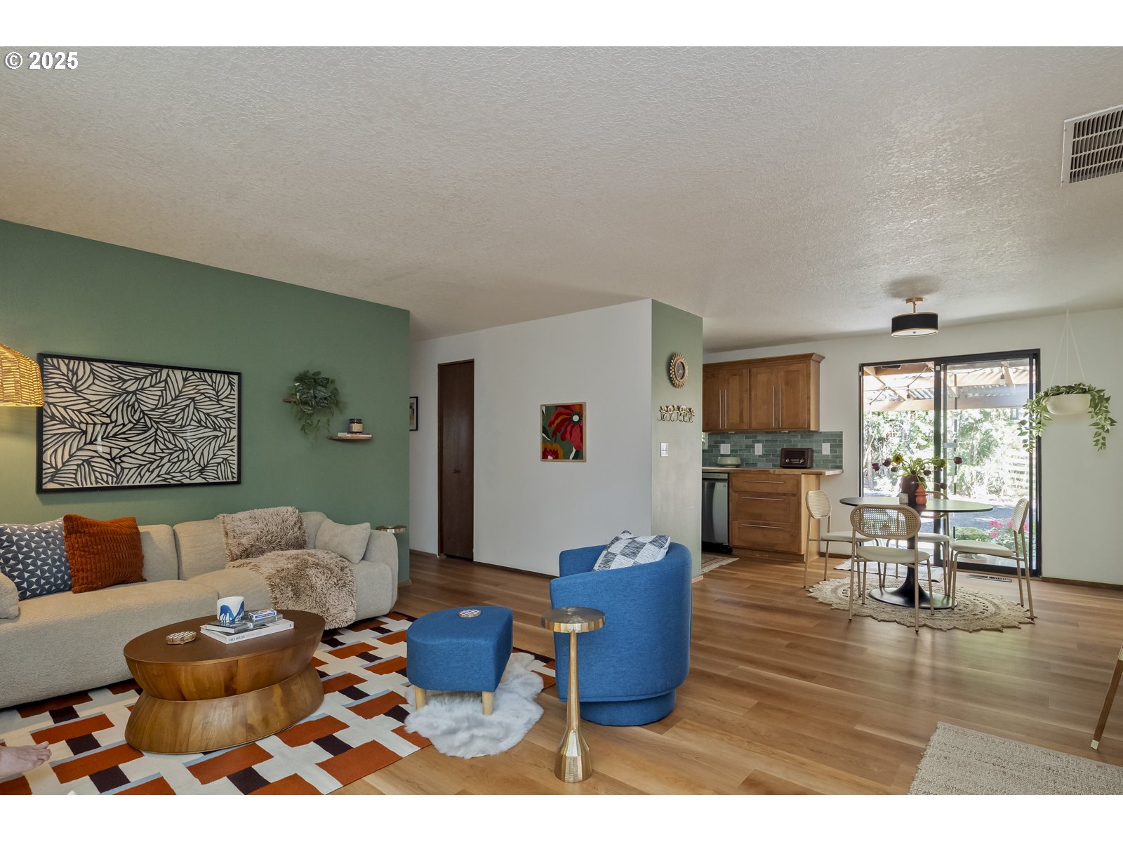 4515 SE MALDEN DR