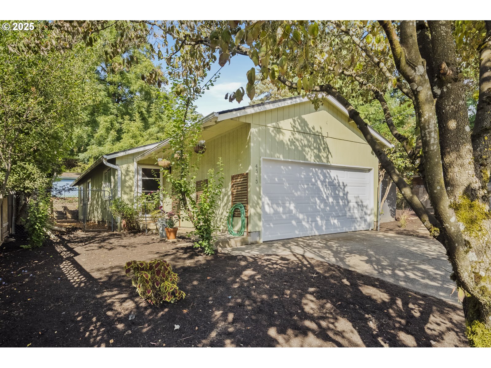 4515 SE MALDEN DR