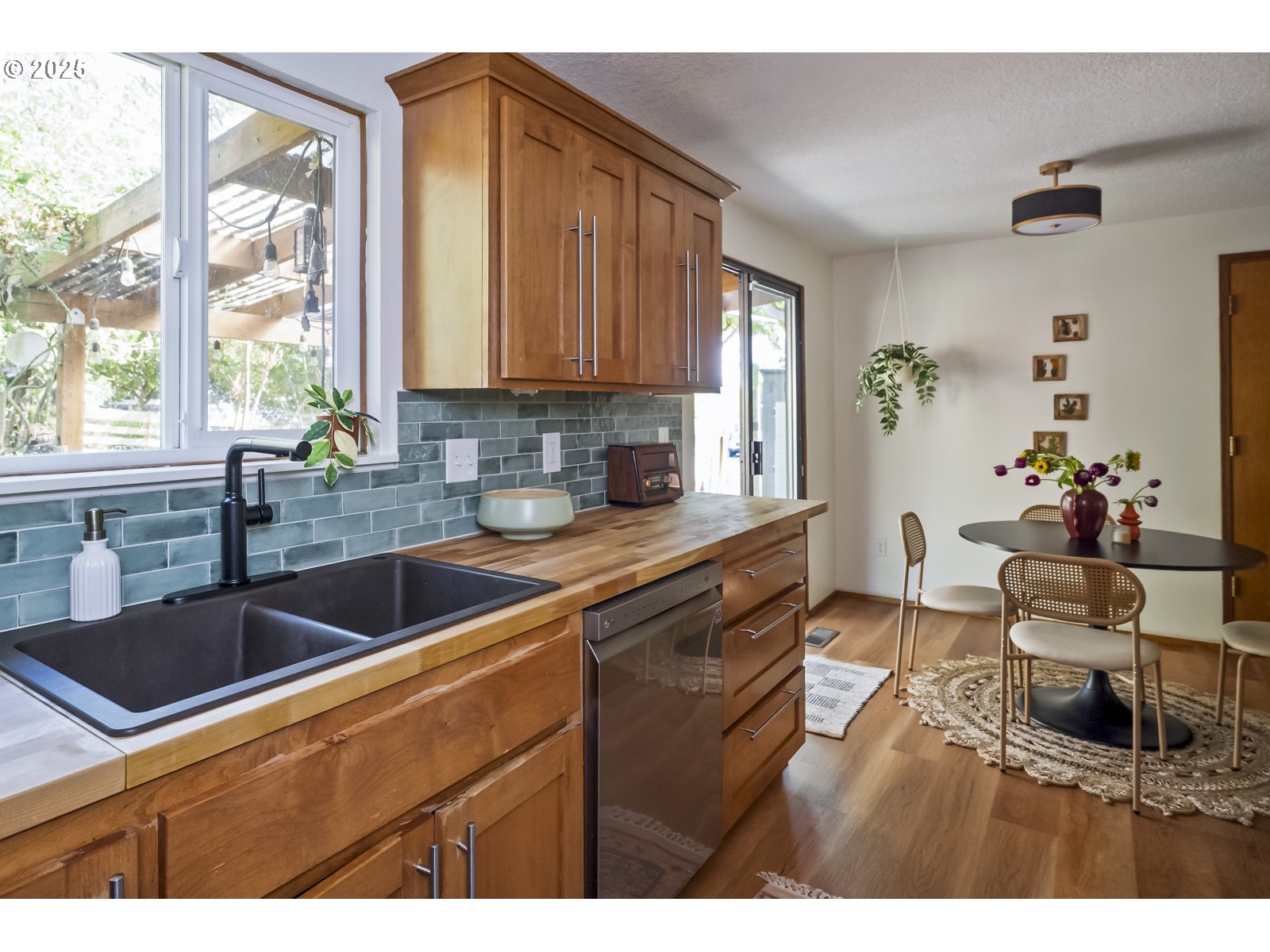 4515 SE MALDEN DR