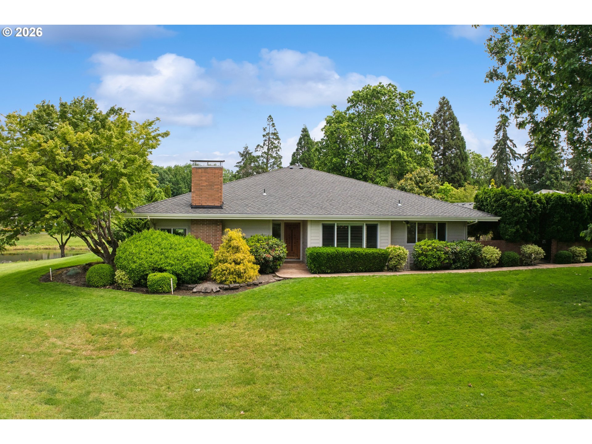 7177 SW LAKE BLUFF CT
