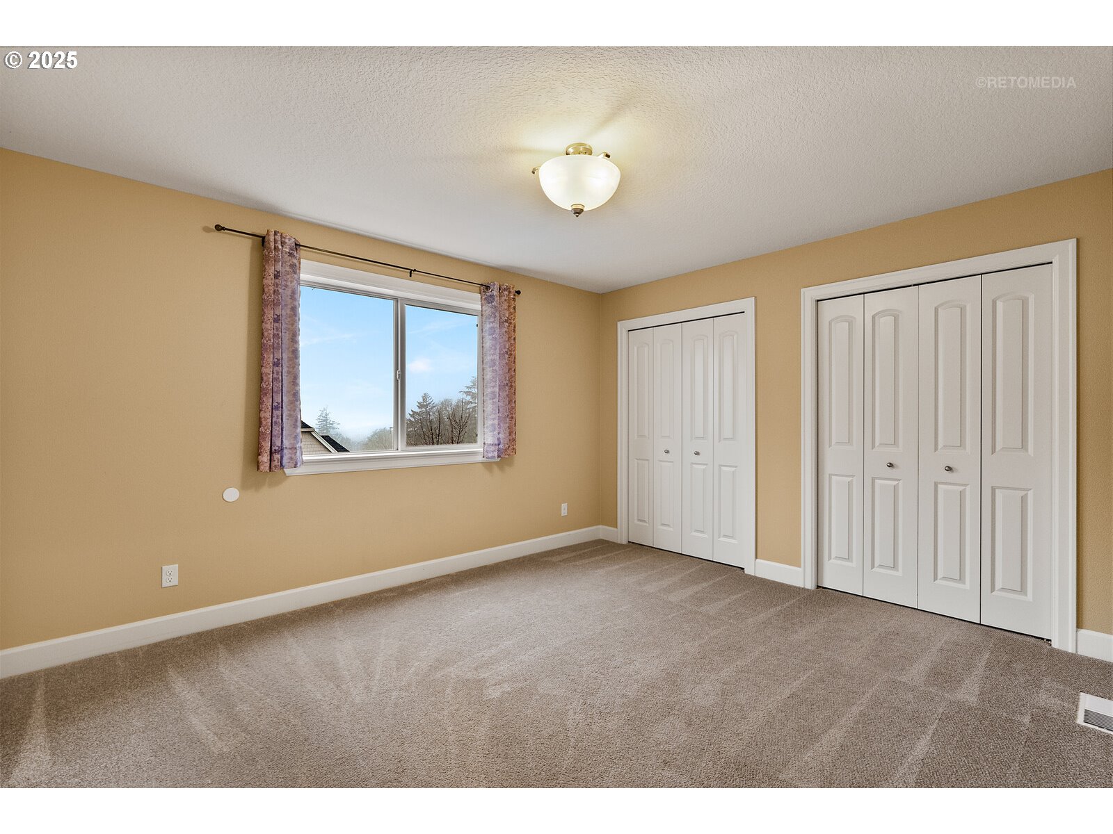 13421 NW LOMBARDY DR