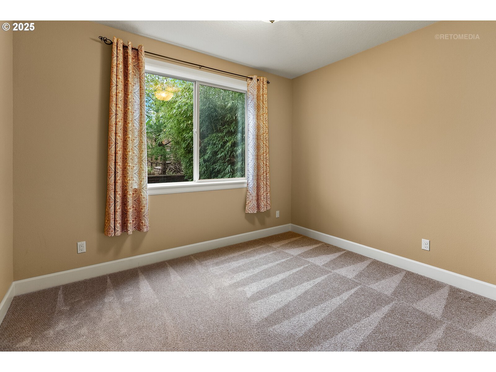 13421 NW LOMBARDY DR