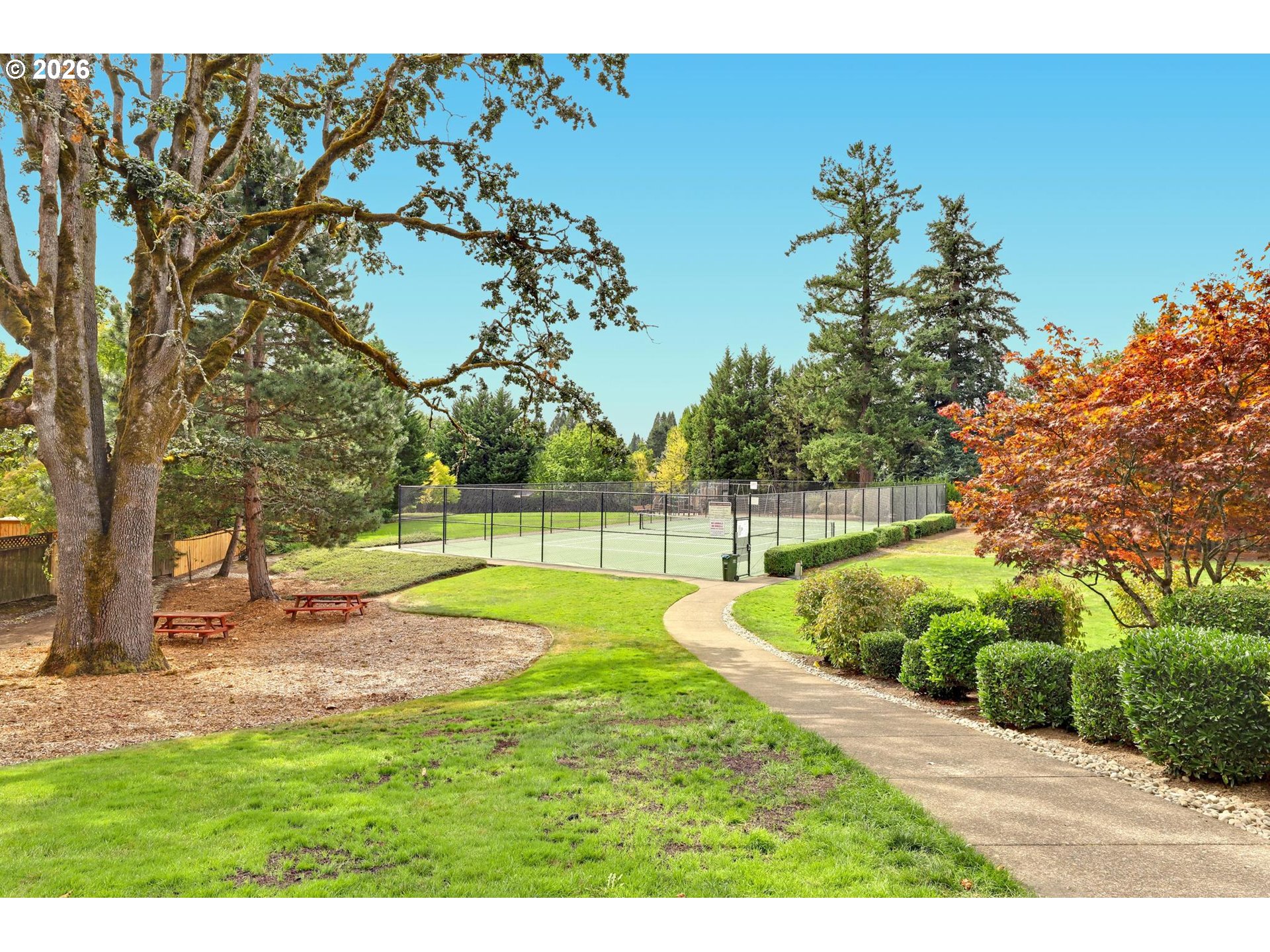 14030 NW LAKEVIEW DR