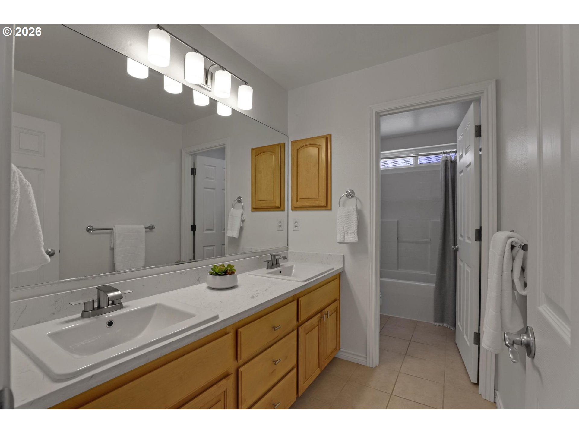 14030 NW LAKEVIEW DR