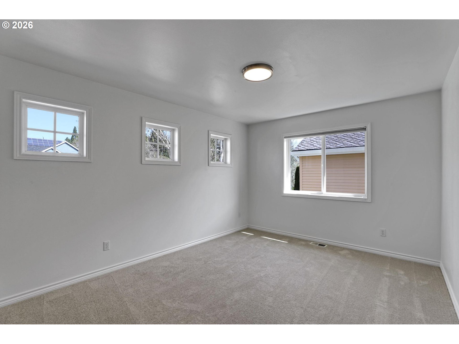 14030 NW LAKEVIEW DR